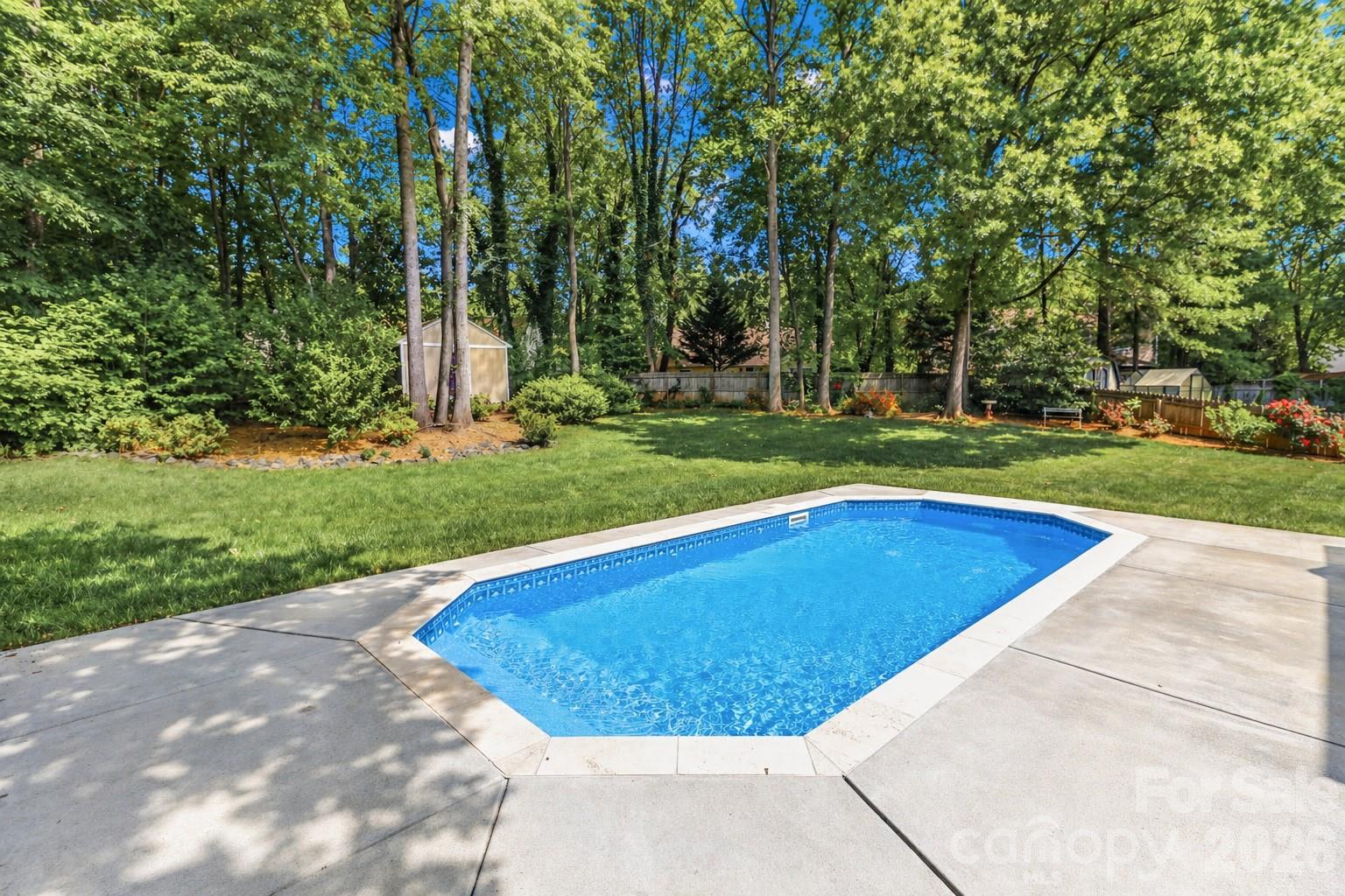 126 Tara Lynn Court — Mooresville