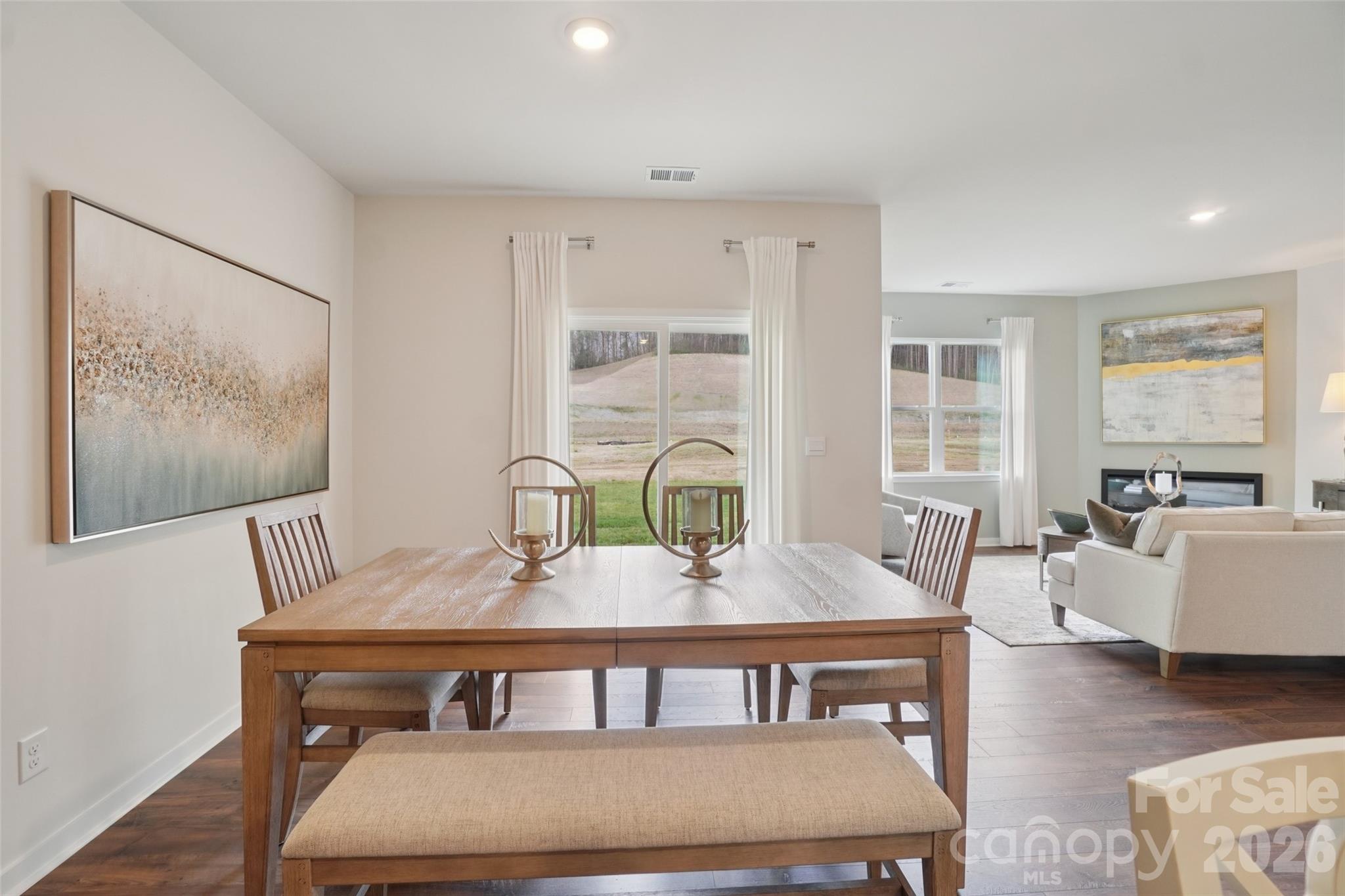 628 Country Oak Drive — Asheville