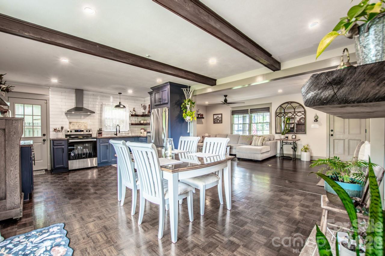 351 Eastwood Drive — Lincolnton
