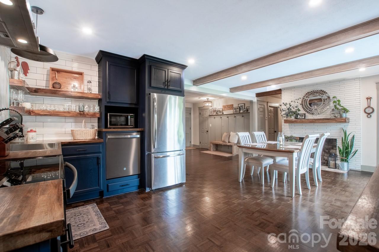 351 Eastwood Drive — Lincolnton