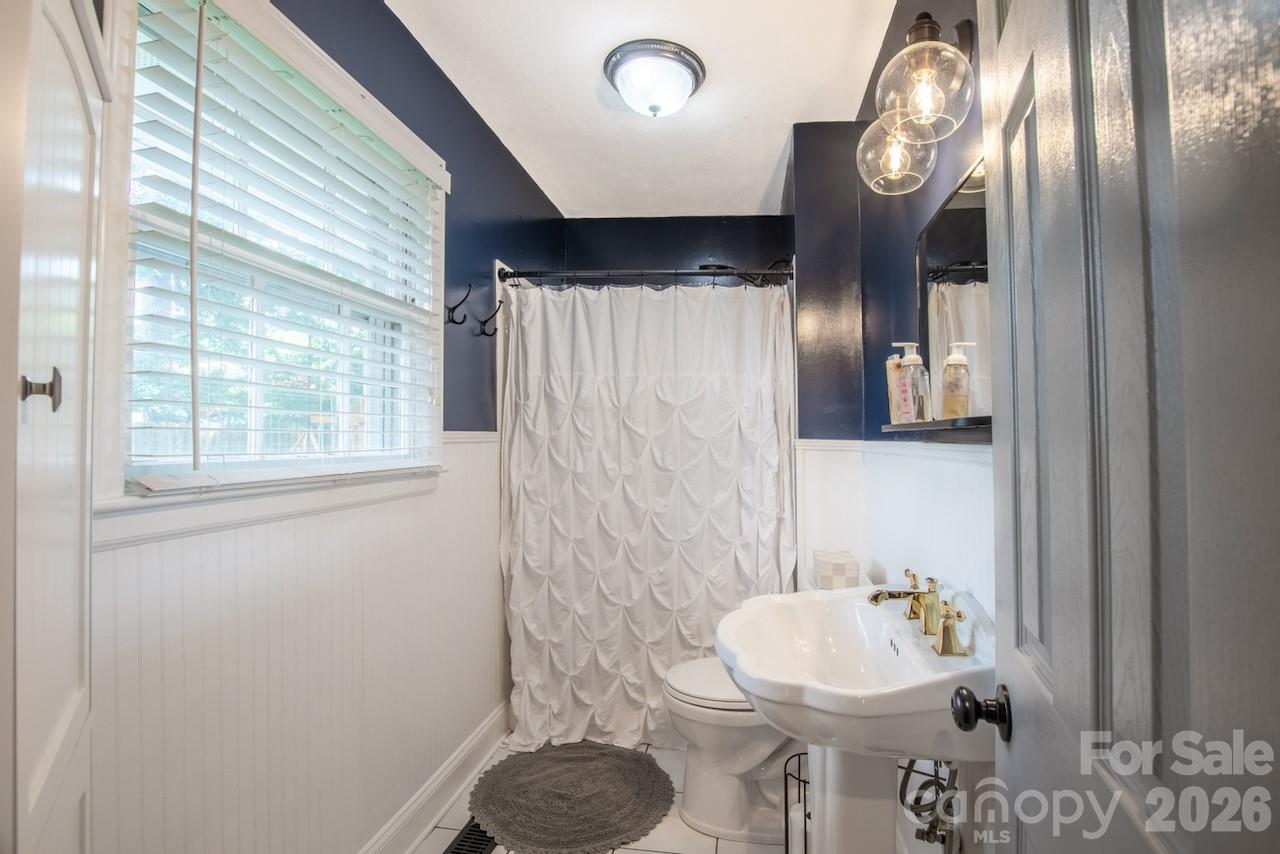 351 Eastwood Drive — Lincolnton