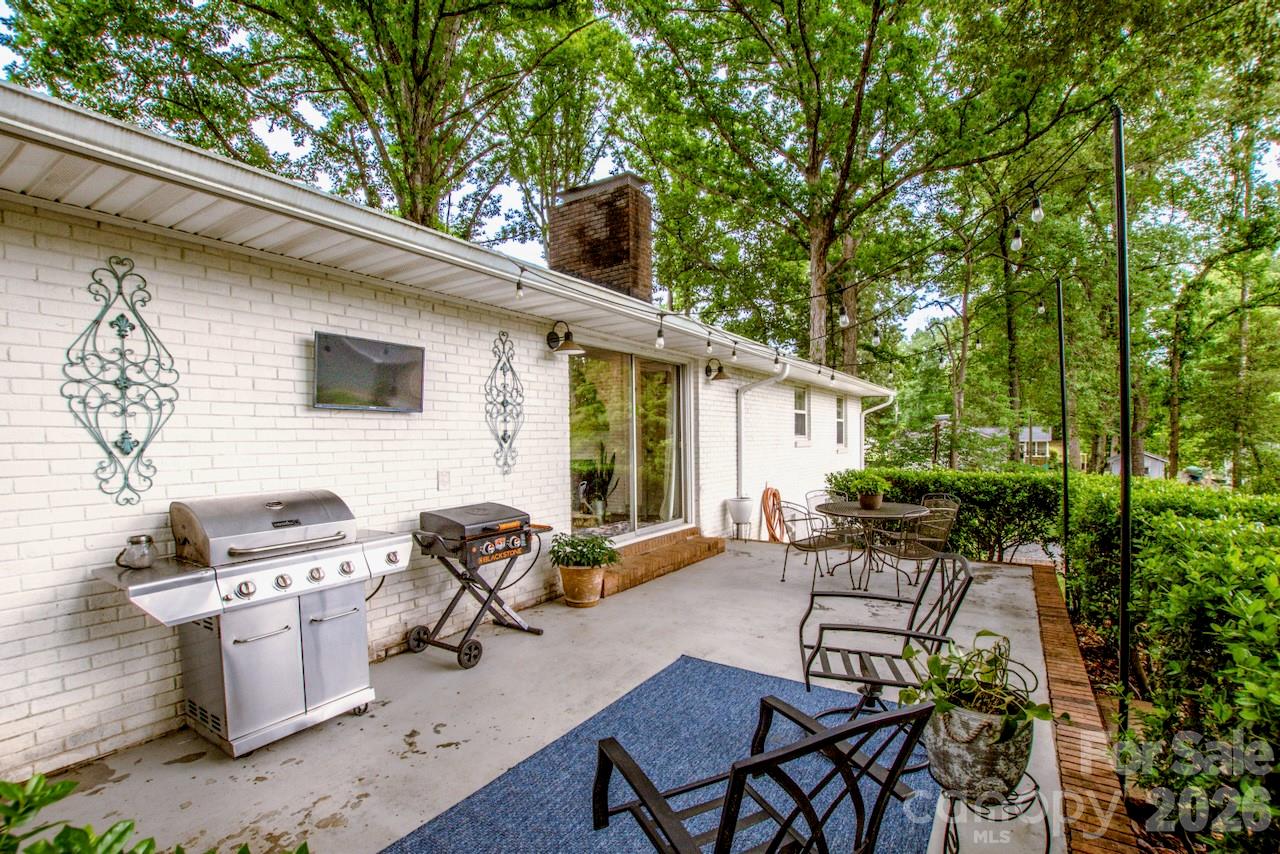 351 Eastwood Drive — Lincolnton