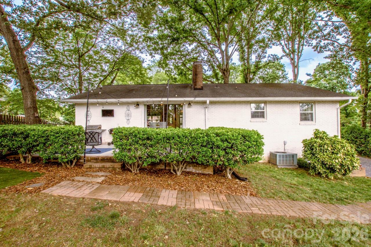 351 Eastwood Drive — Lincolnton