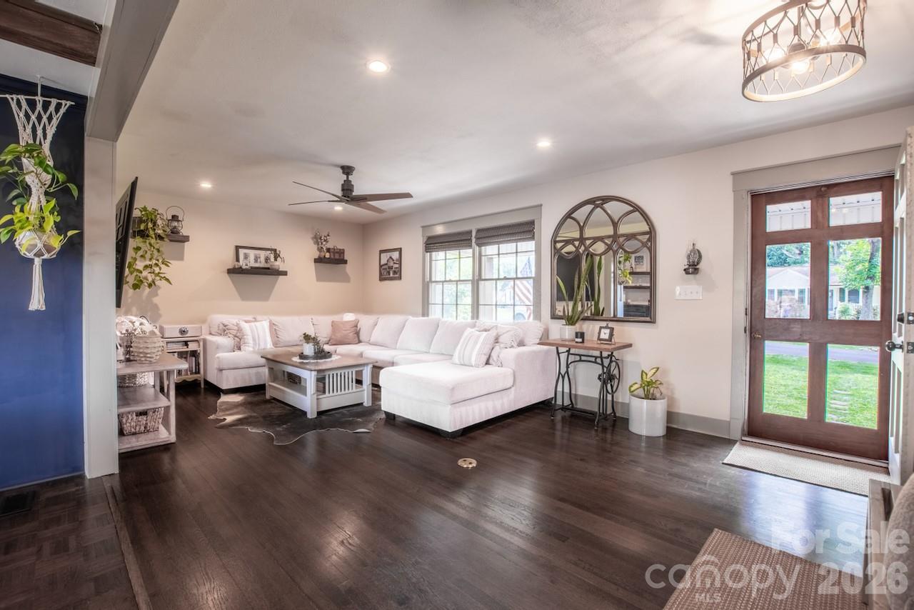 351 Eastwood Drive — Lincolnton