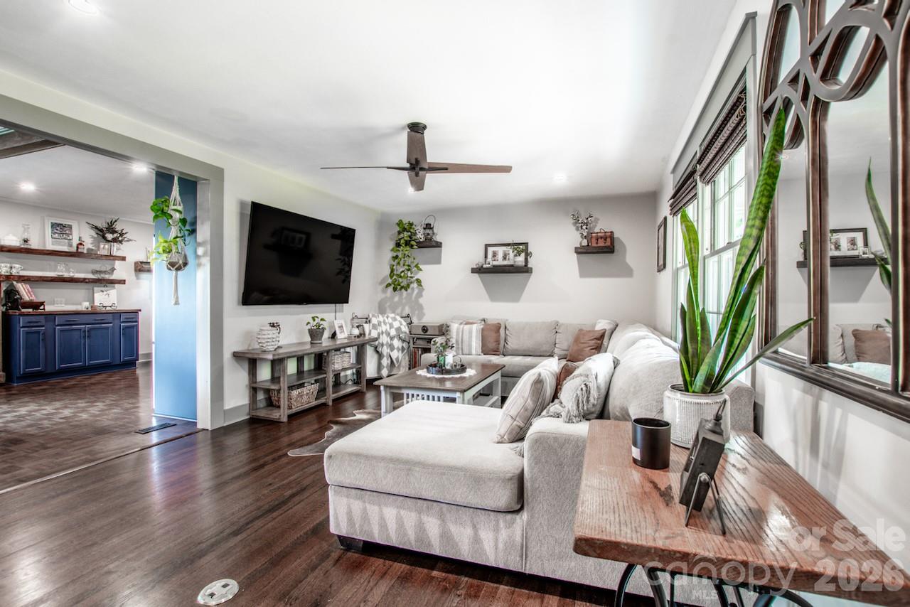 351 Eastwood Drive — Lincolnton