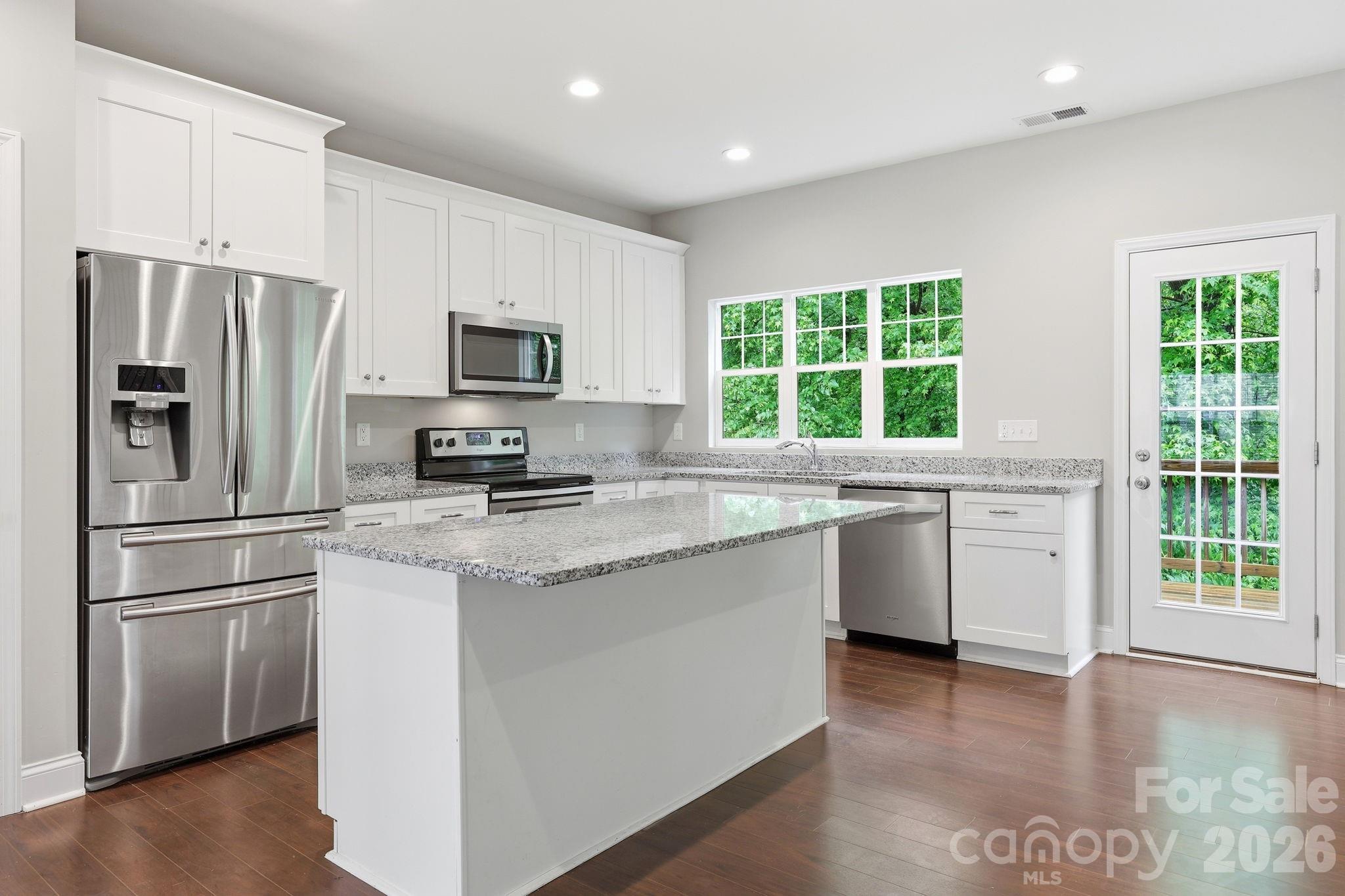 8207 Dumphries Drive — Huntersville