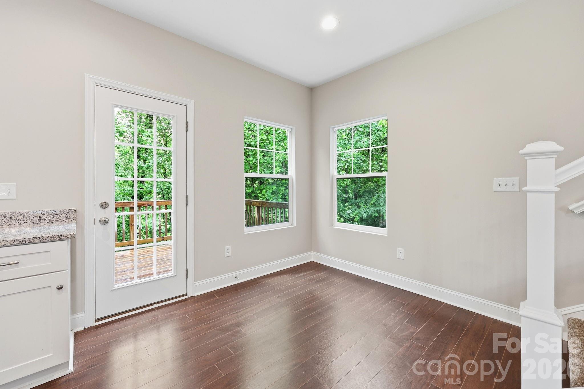 8207 Dumphries Drive — Huntersville