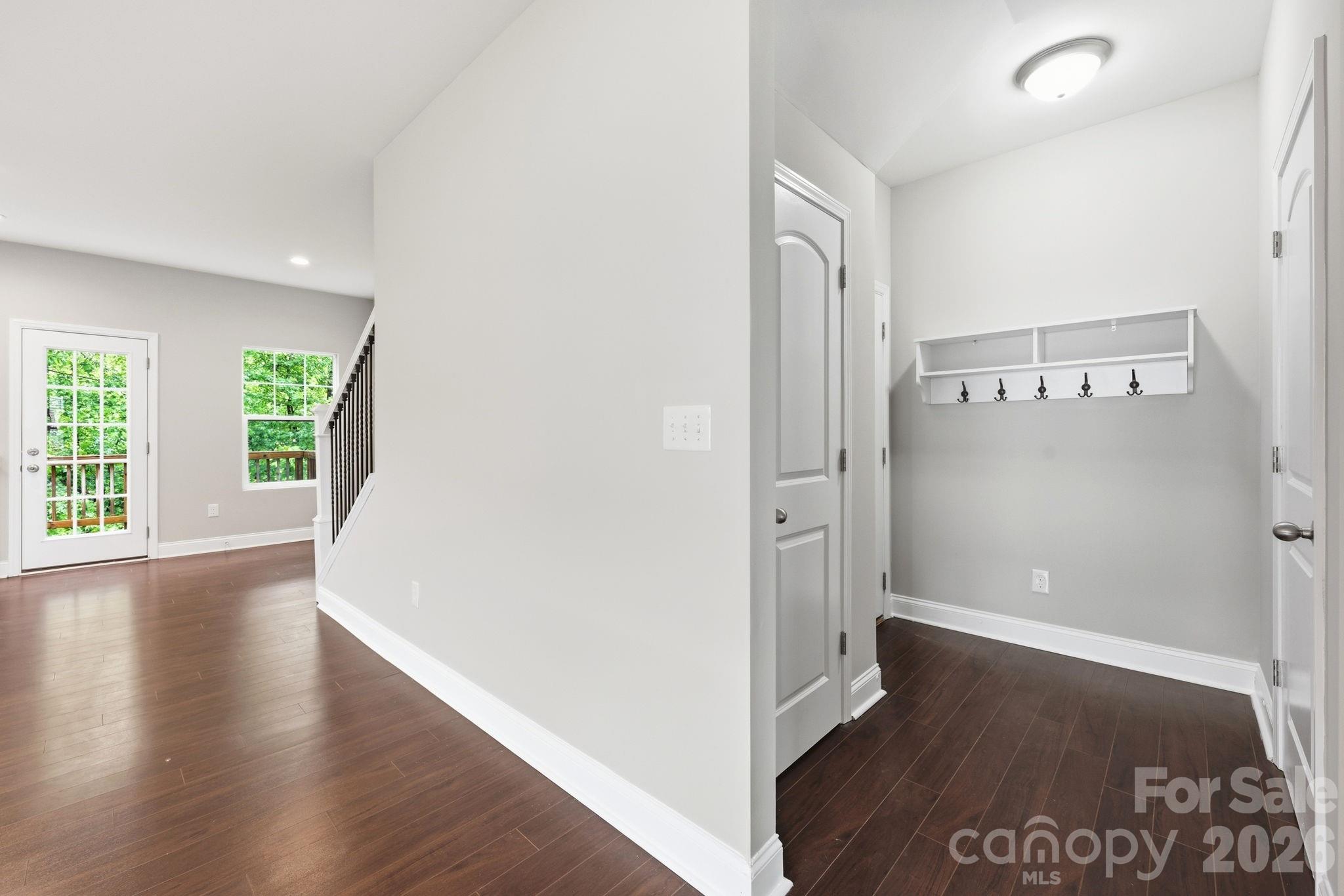 8207 Dumphries Drive — Huntersville