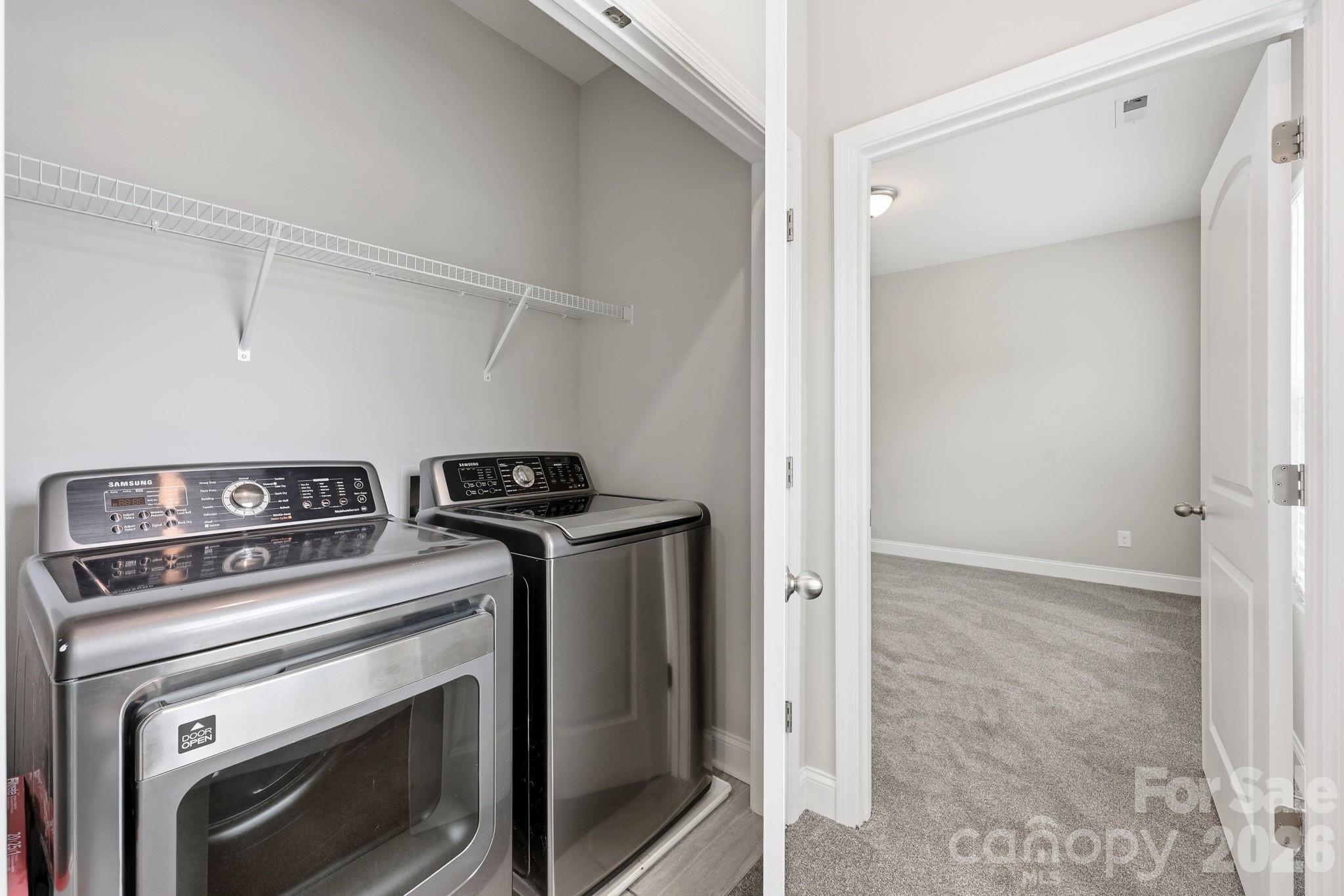 8207 Dumphries Drive — Huntersville
