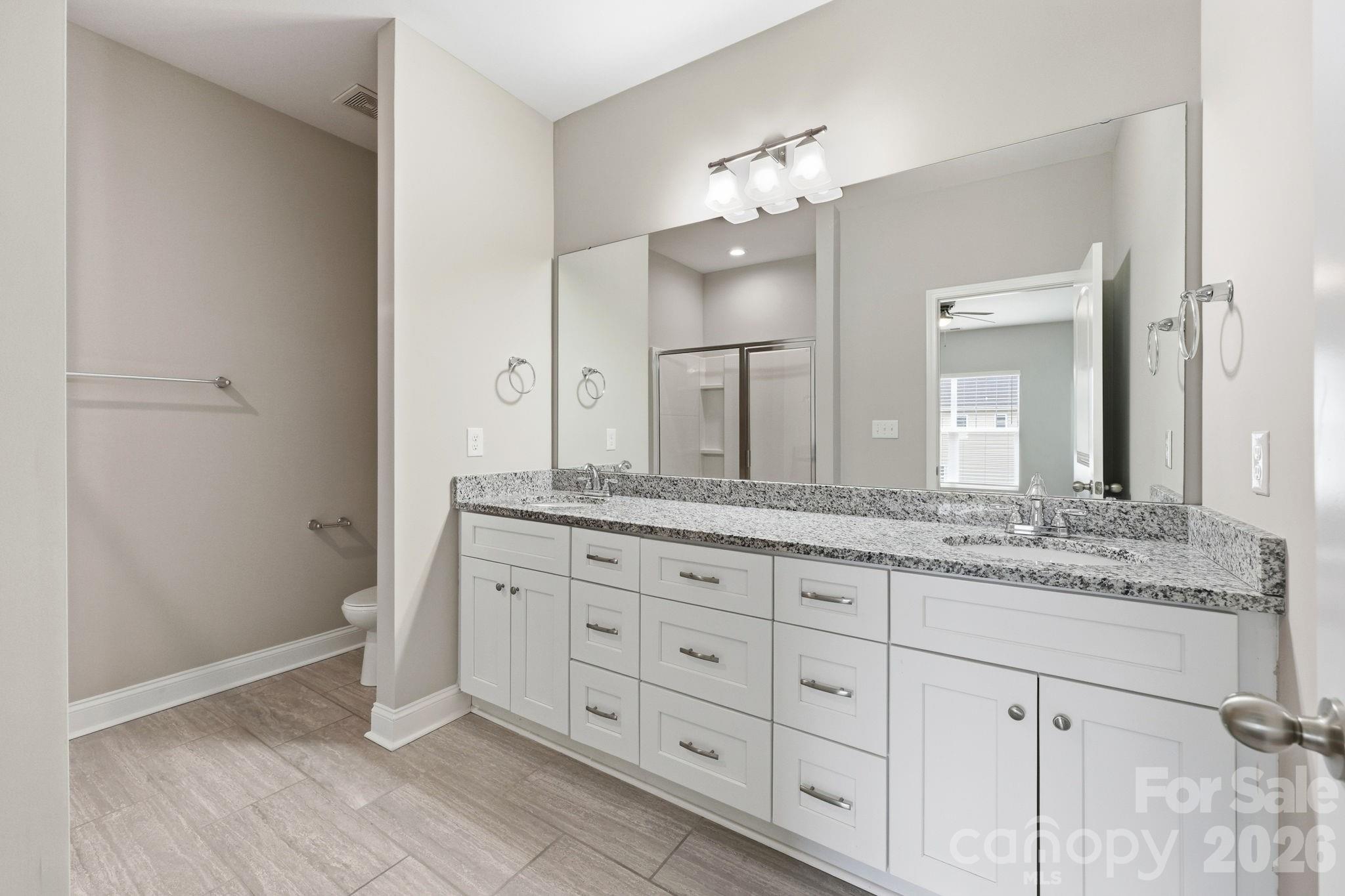 8207 Dumphries Drive — Huntersville