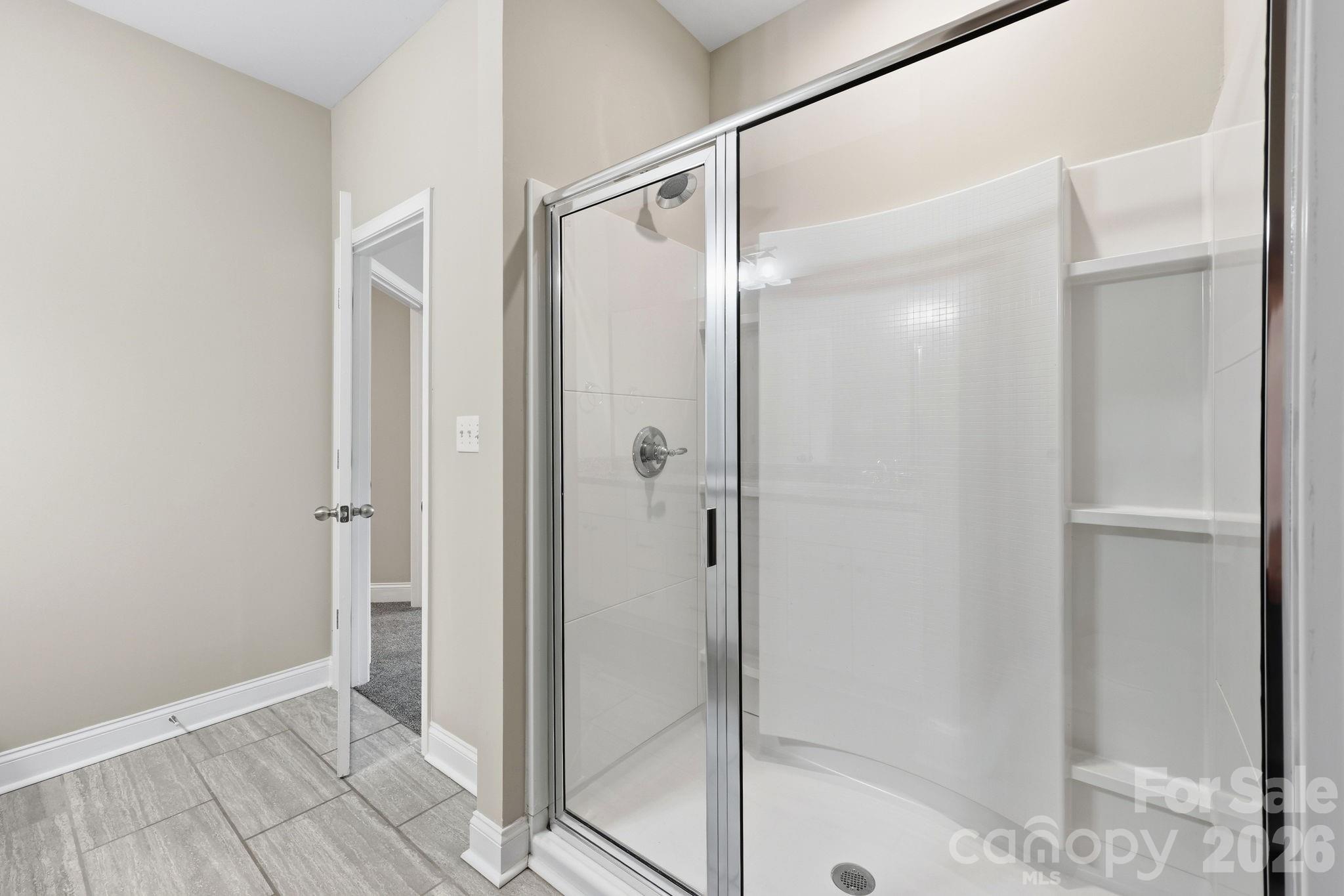 8207 Dumphries Drive — Huntersville
