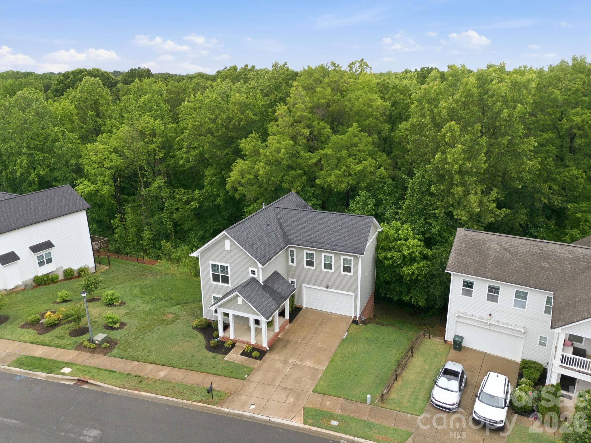 8207 Dumphries Drive — Huntersville