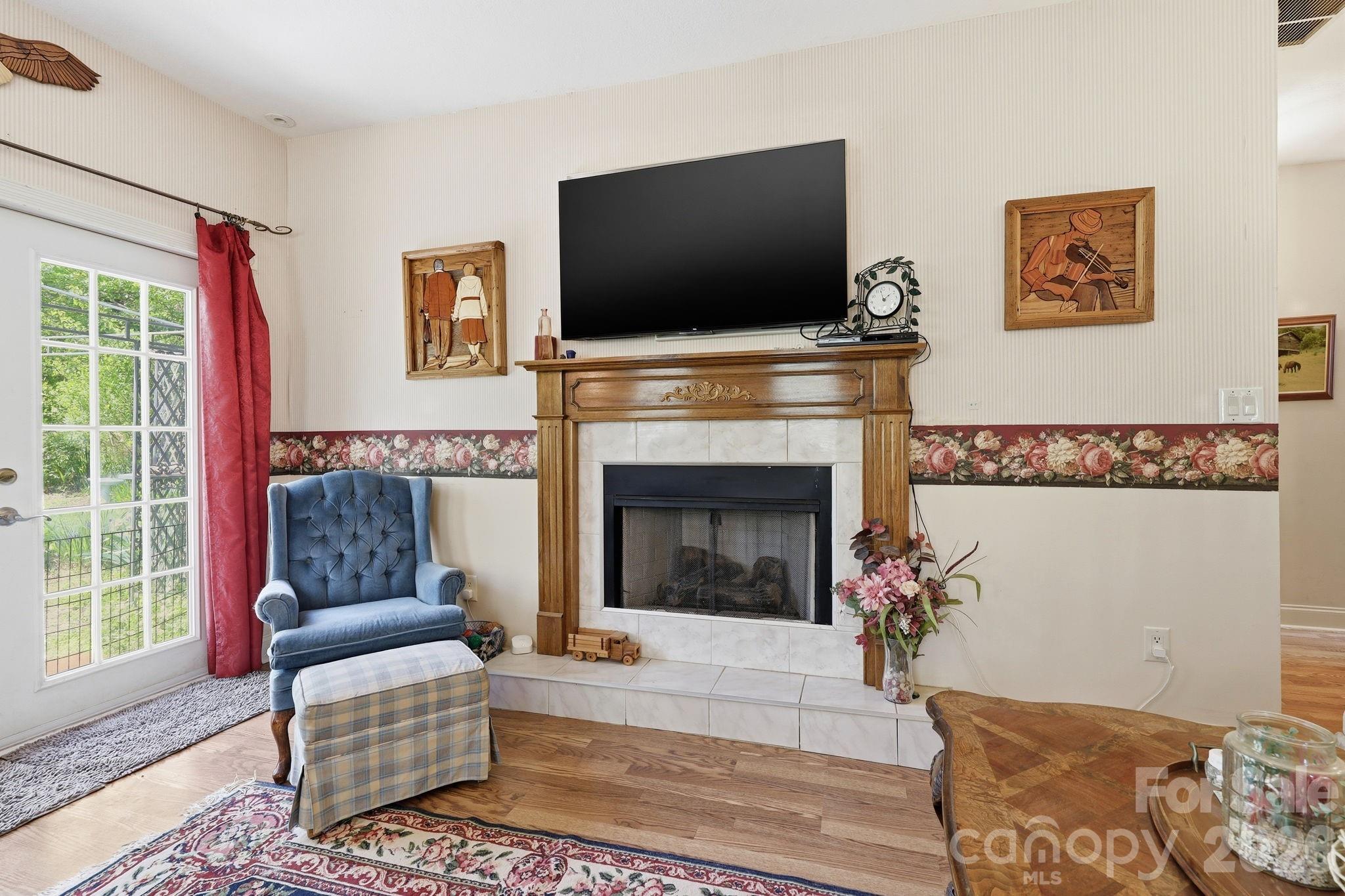 2225 Bald Creek Road — Clyde