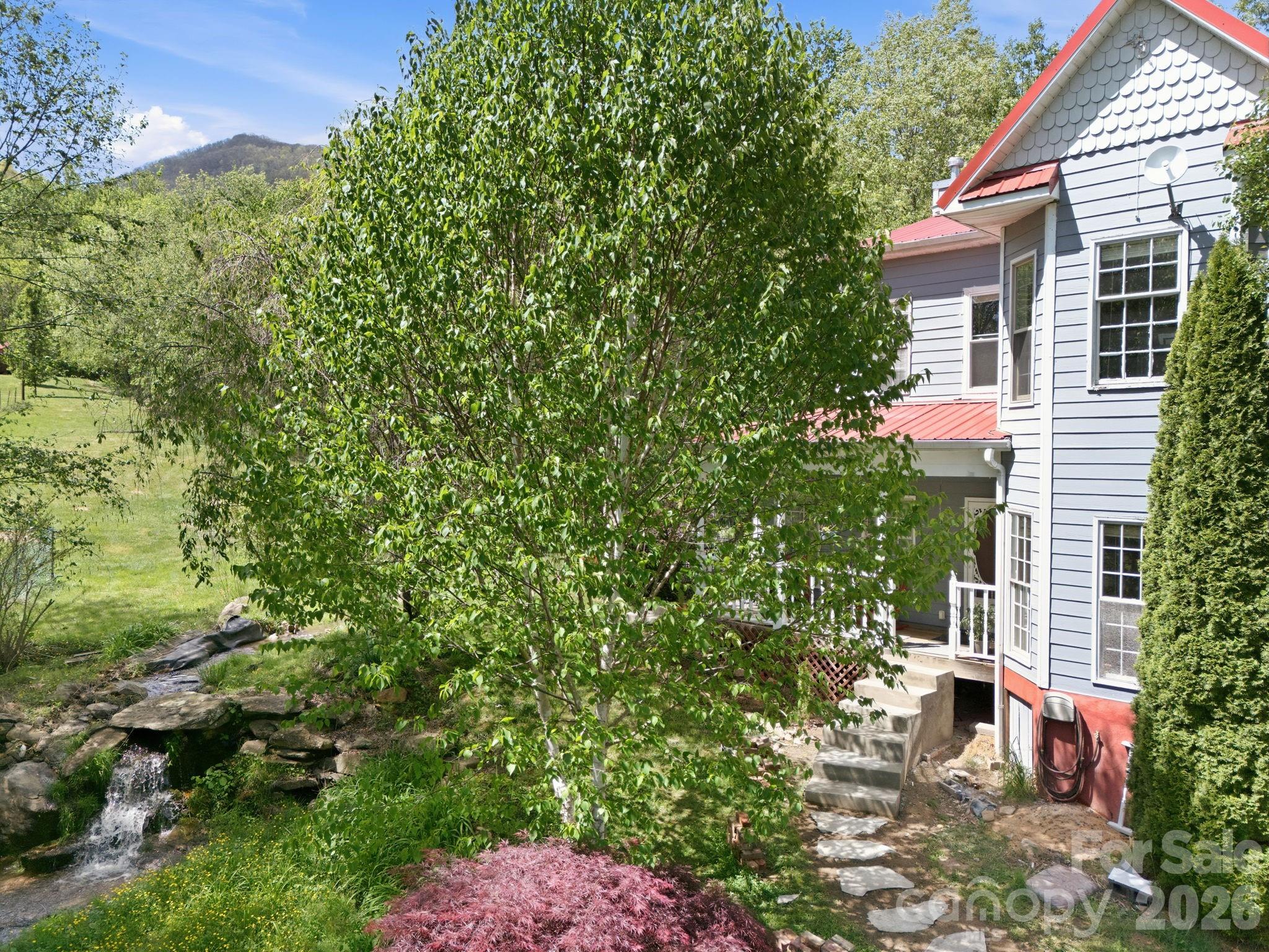 2225 Bald Creek Road — Clyde