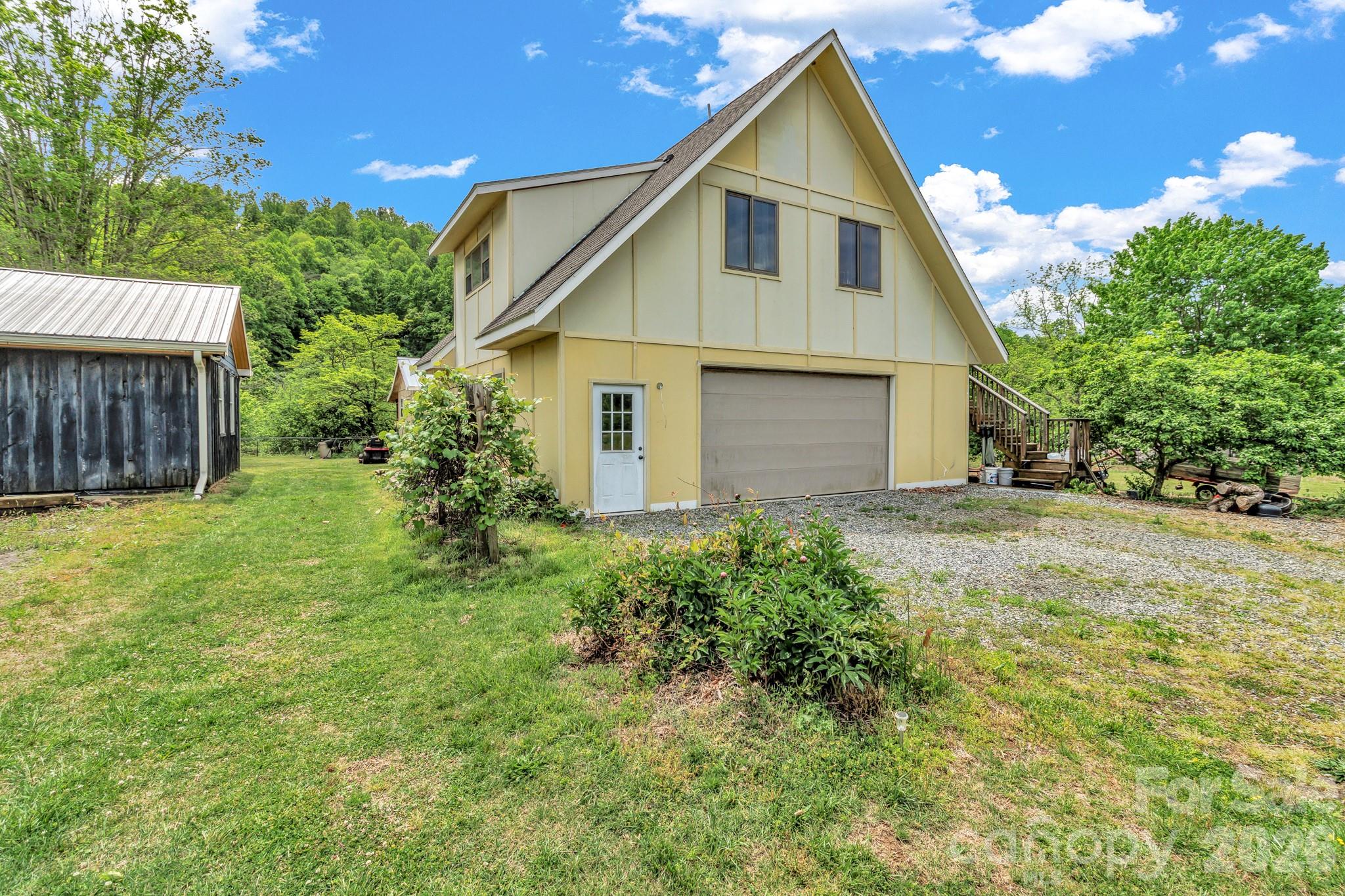 45 Sugar Cove Road — Weaverville