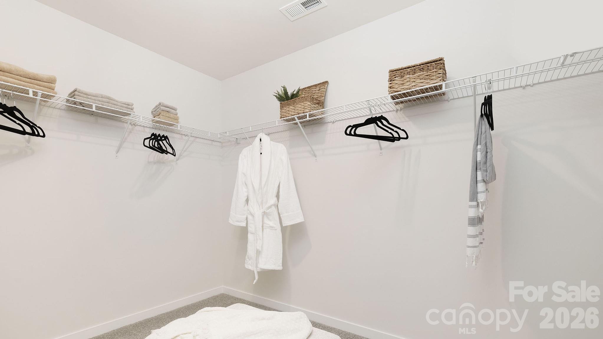 623 Country Oak Drive — Asheville