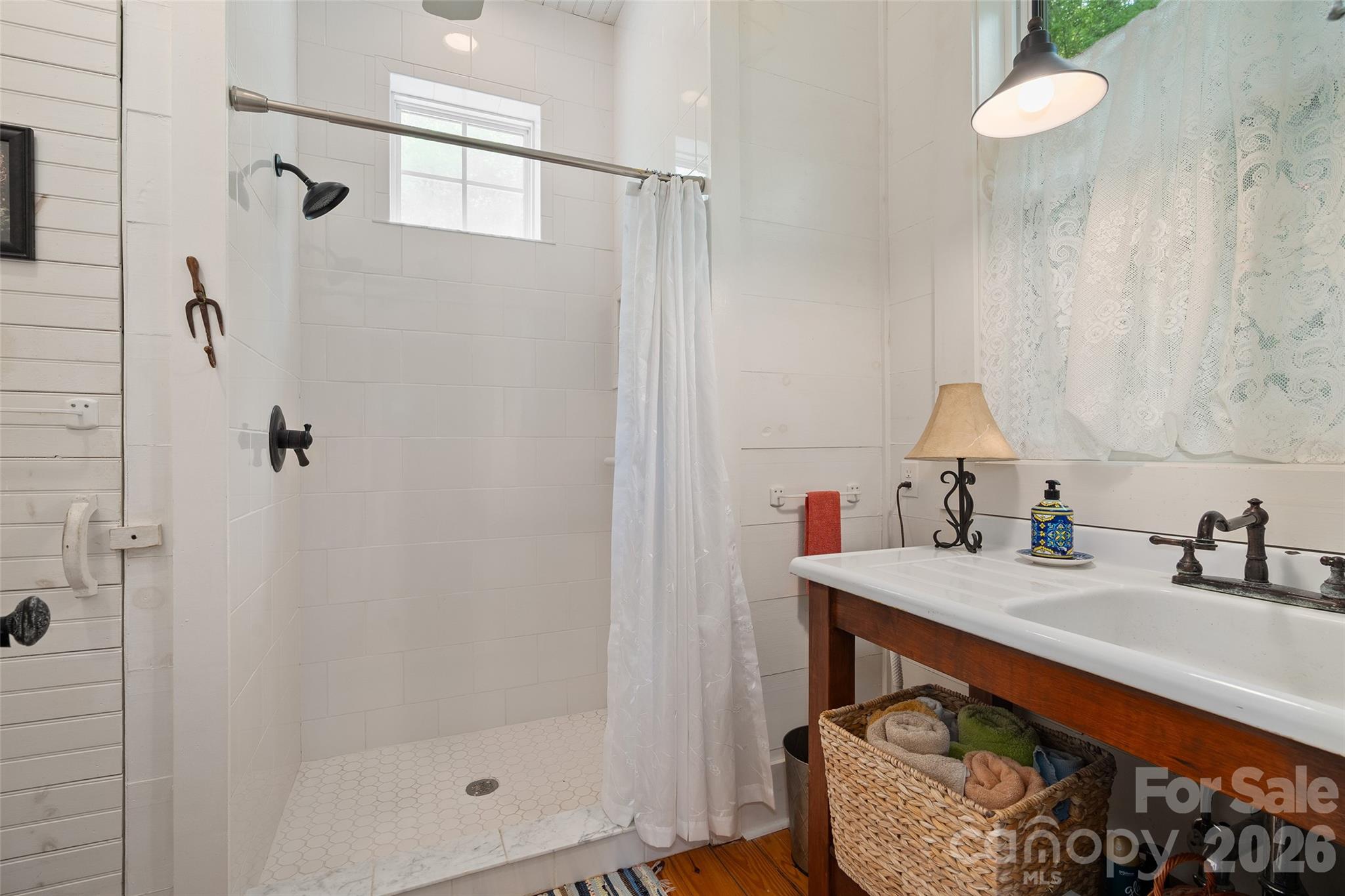 580 Split Pine Cove — Clyde