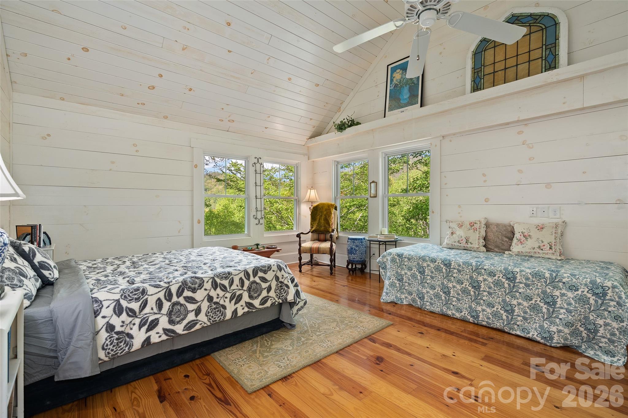 580 Split Pine Cove — Clyde
