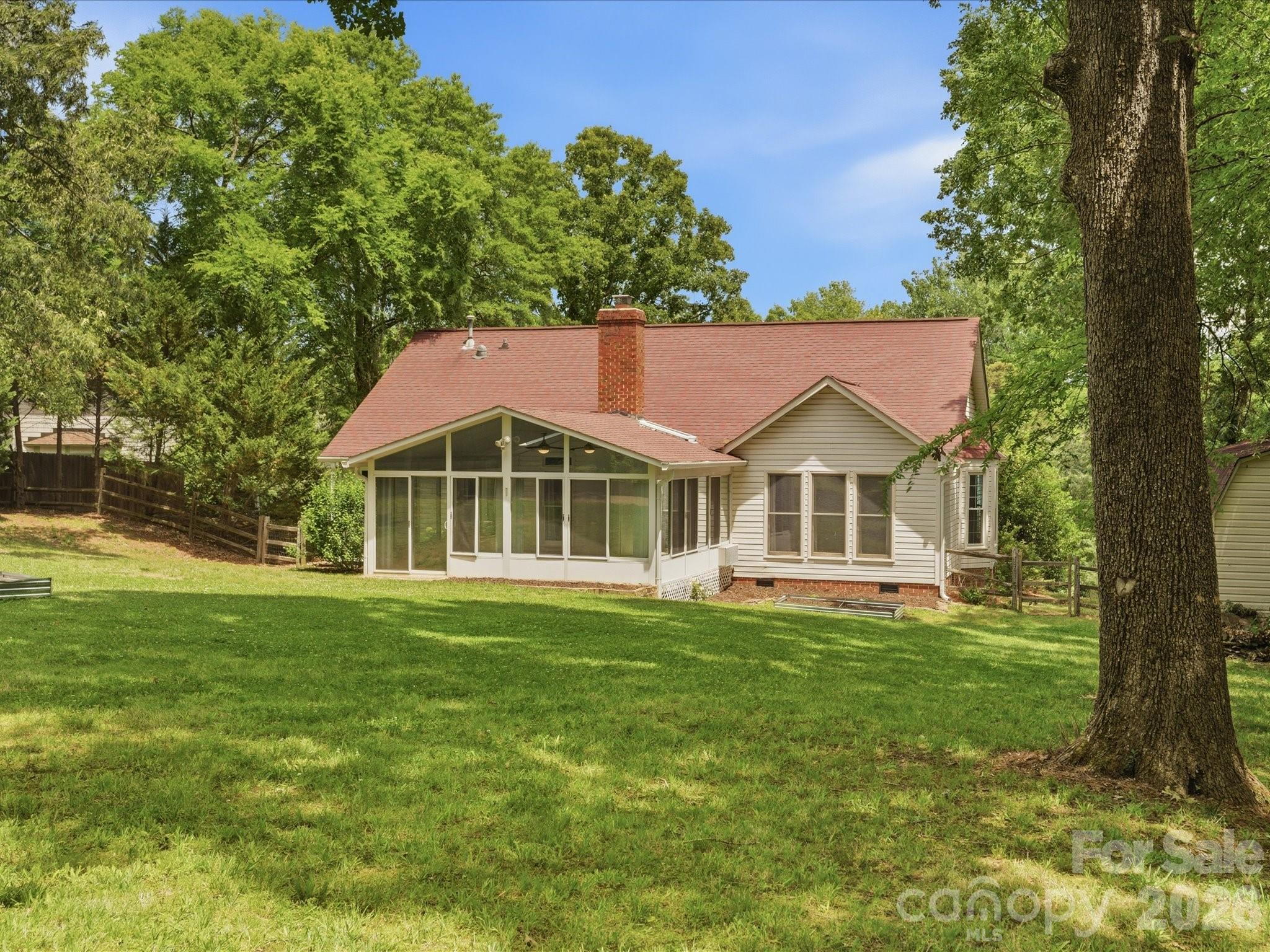 10314 Rougemont Lane — Charlotte