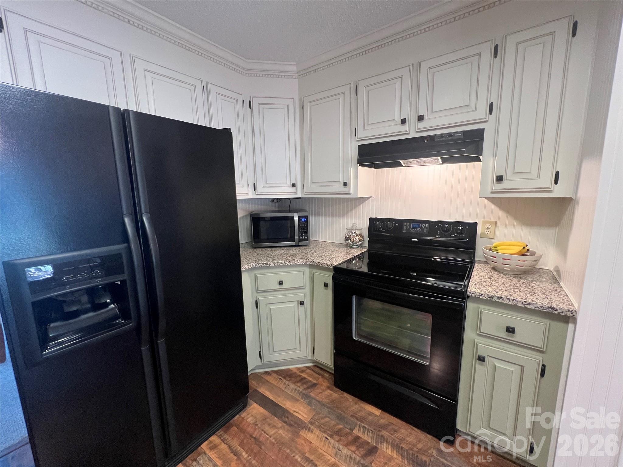 837 Deerfield Drive — Mount Holly