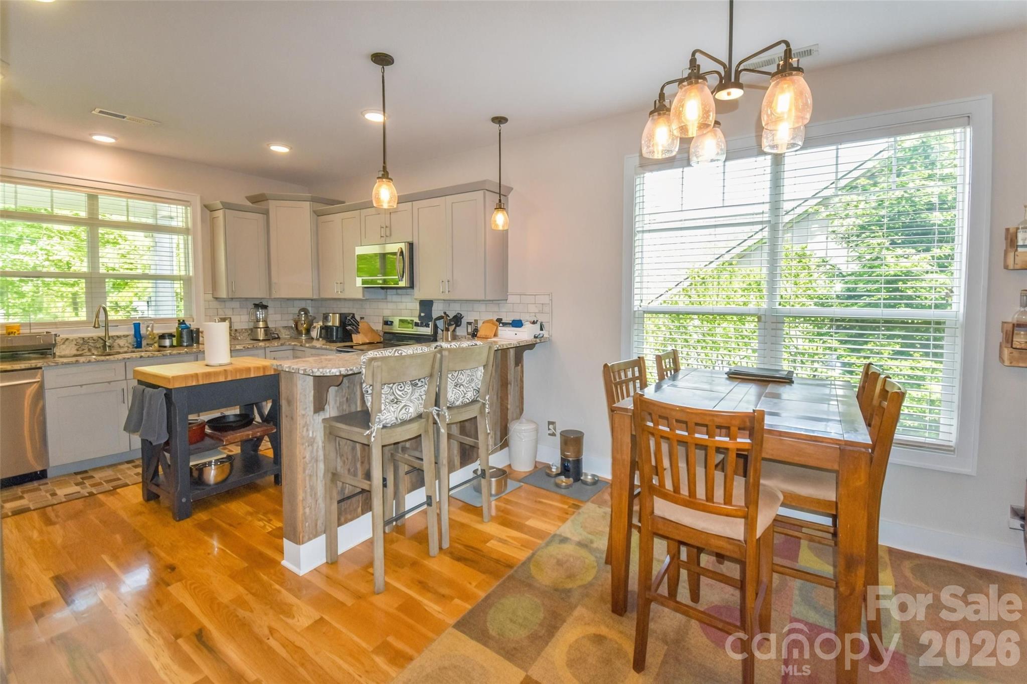 123 White Oak Road Extension — Arden