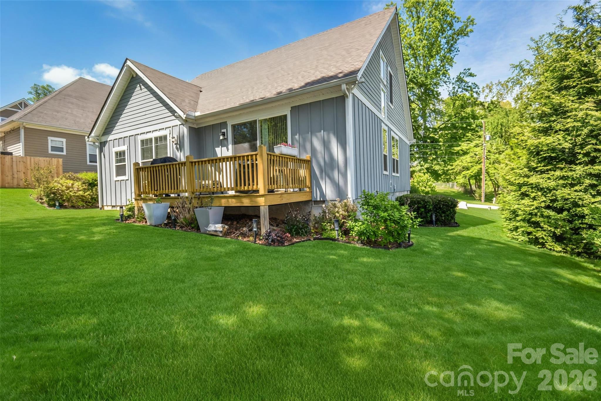 123 White Oak Road Extension — Arden