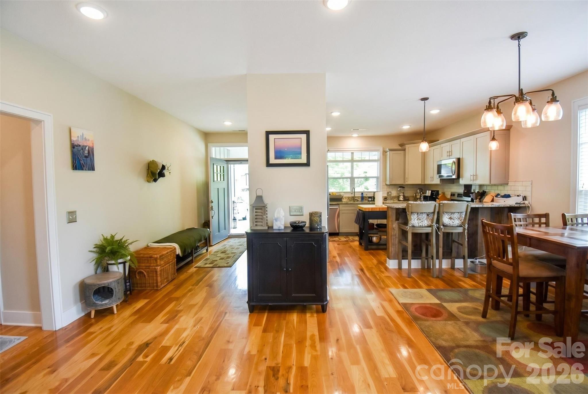 123 White Oak Road Extension — Arden