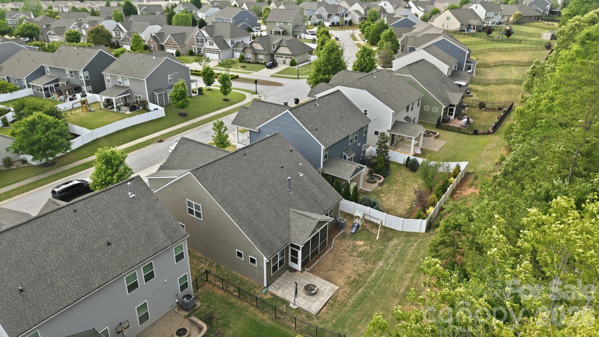 1134 Baldwin Drive — Lancaster