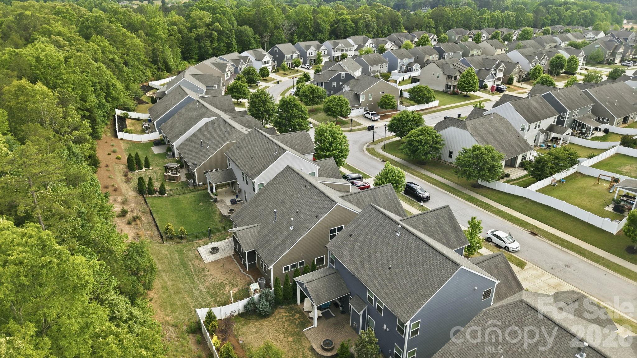 1134 Baldwin Drive — Lancaster