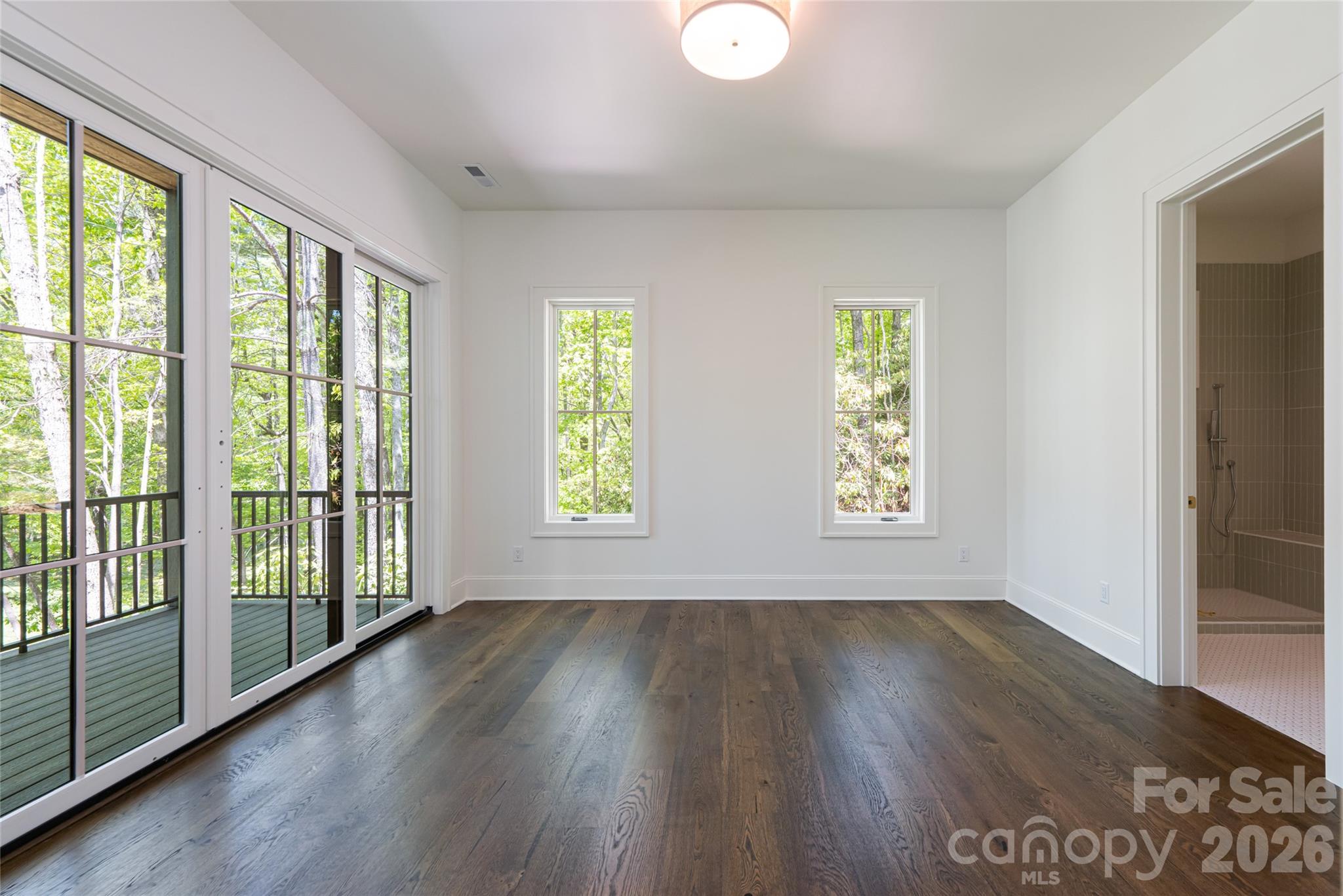 99 Little Cherokee Ridge — Hendersonville