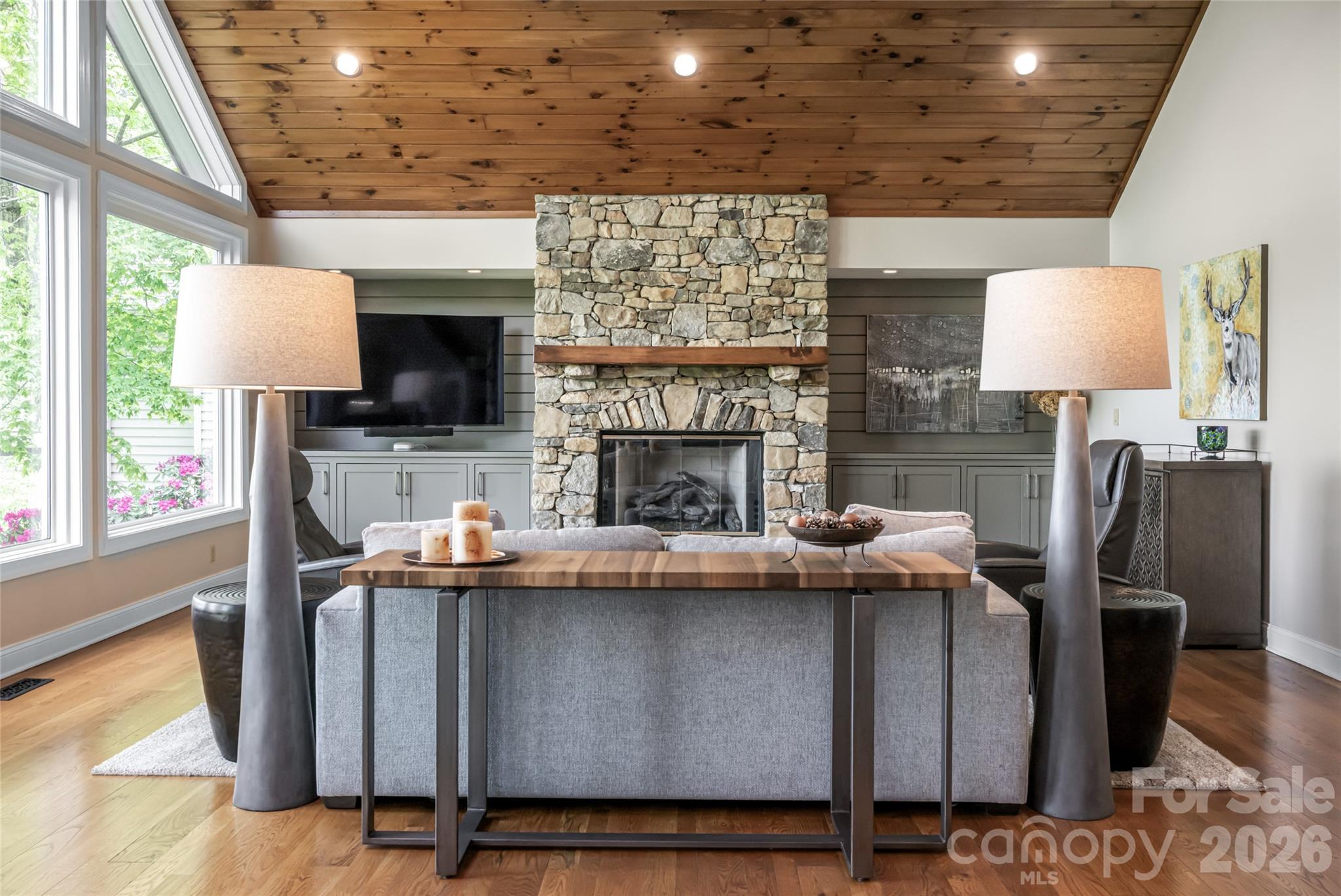 12 Spring Ridge Lane — Hendersonville