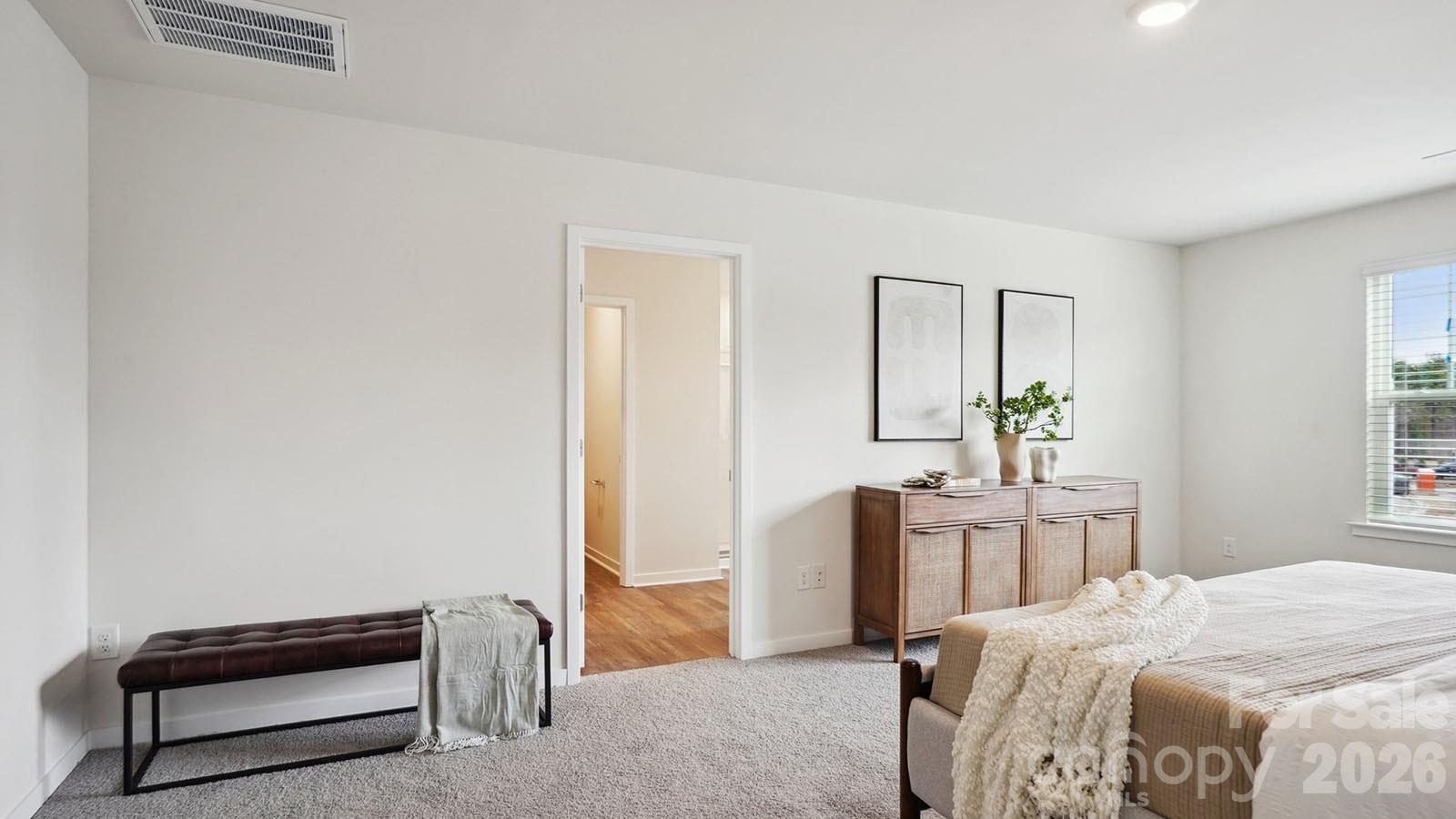 627 Country Oak Drive — Asheville