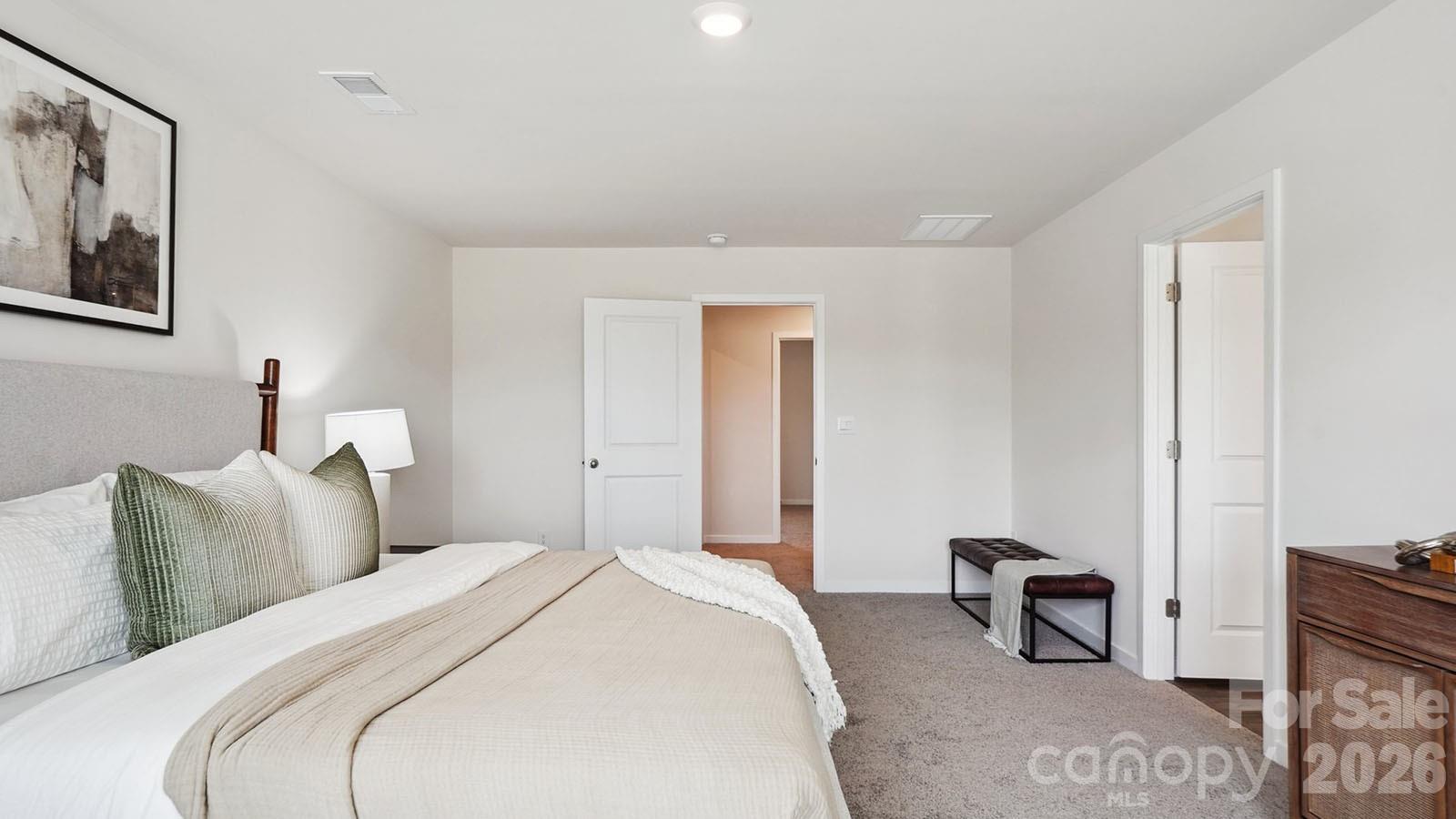 627 Country Oak Drive — Asheville
