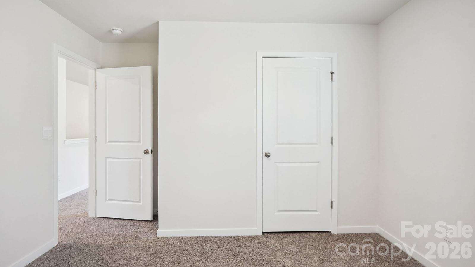 627 Country Oak Drive — Asheville