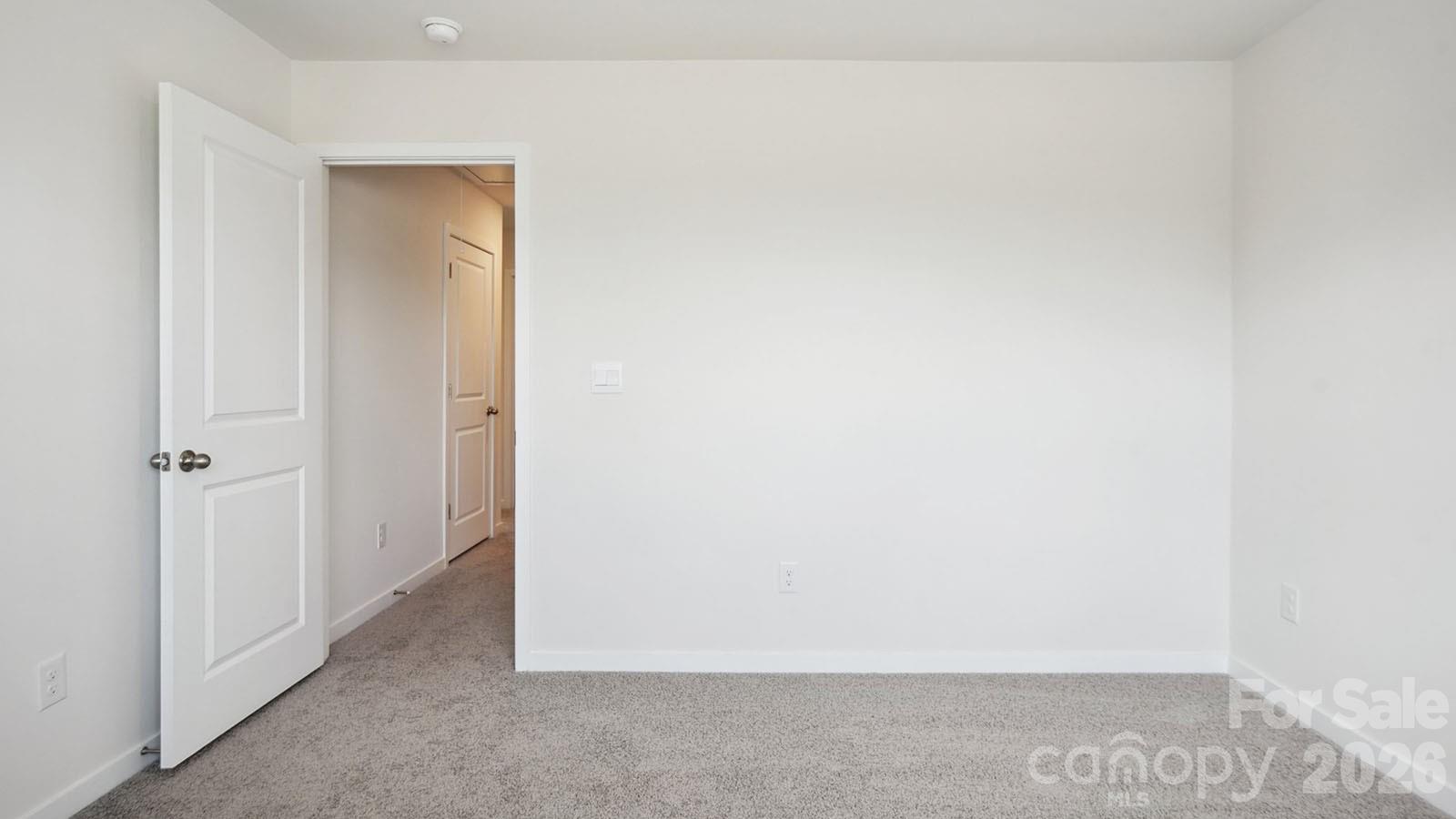 627 Country Oak Drive — Asheville