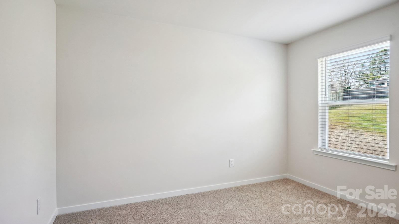 627 Country Oak Drive — Asheville