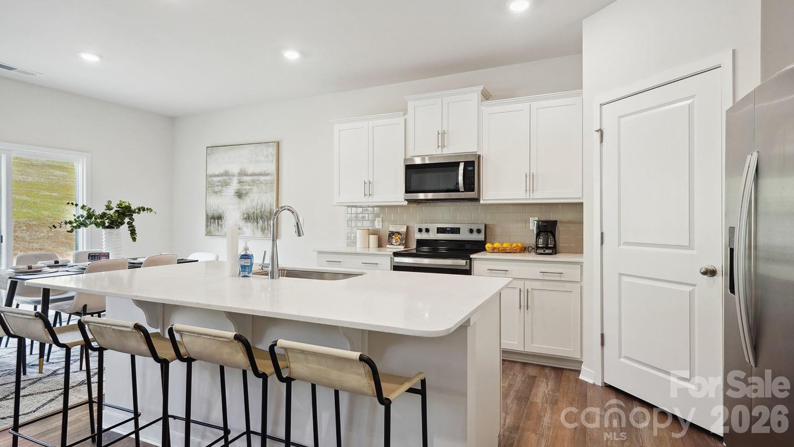 627 Country Oak Drive — Asheville