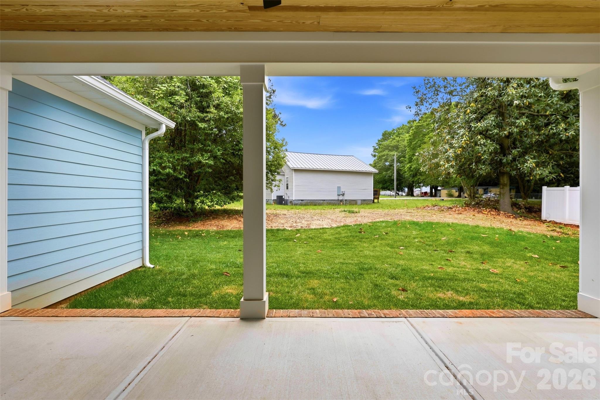 1860 Twin Lakes Road — Rock Hill