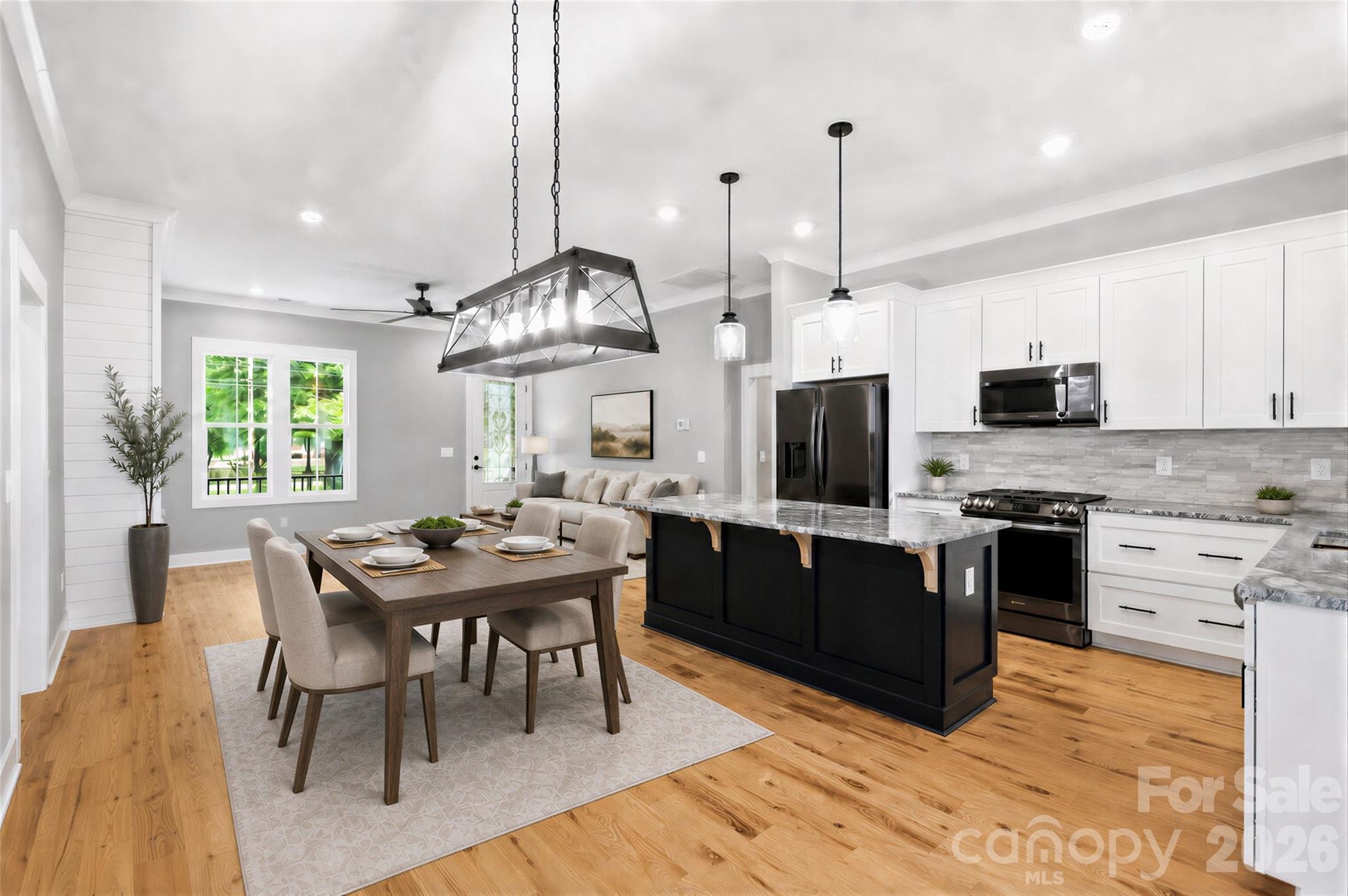 1860 Twin Lakes Road — Rock Hill