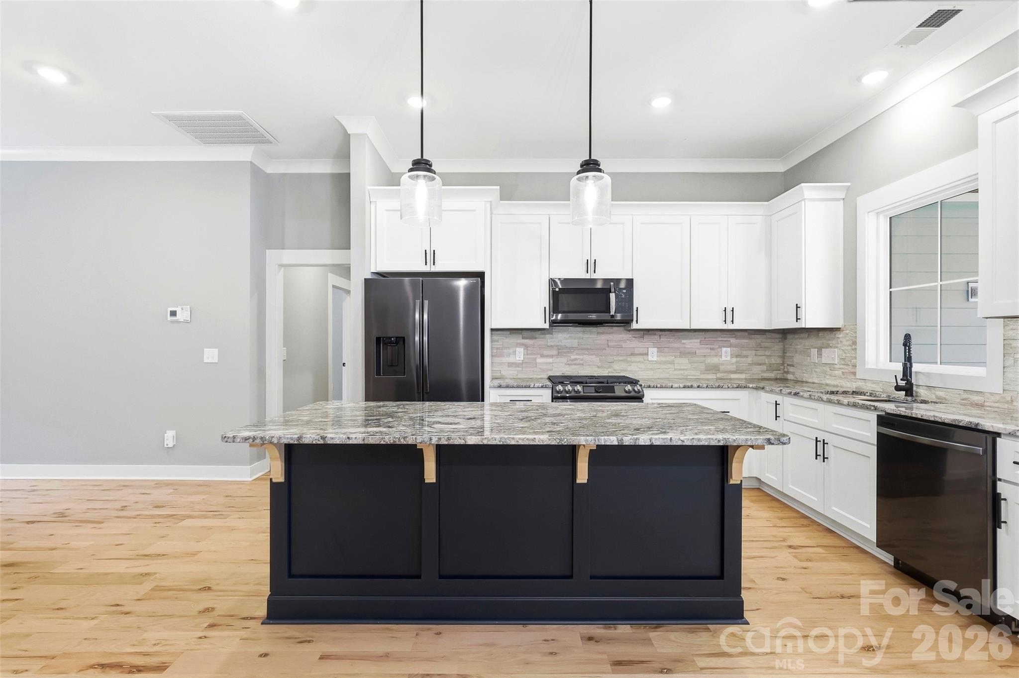 1860 Twin Lakes Road — Rock Hill