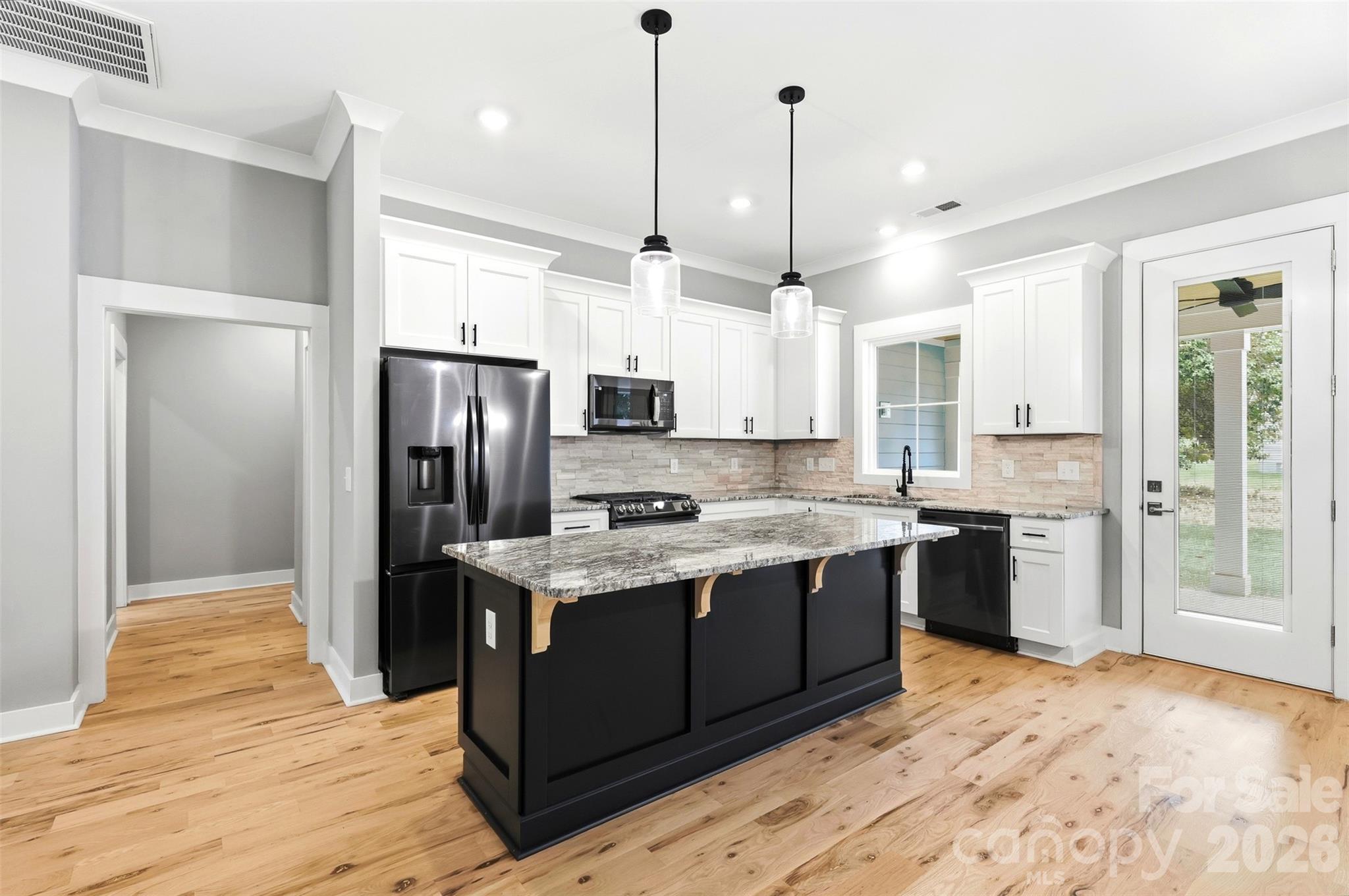1860 Twin Lakes Road — Rock Hill