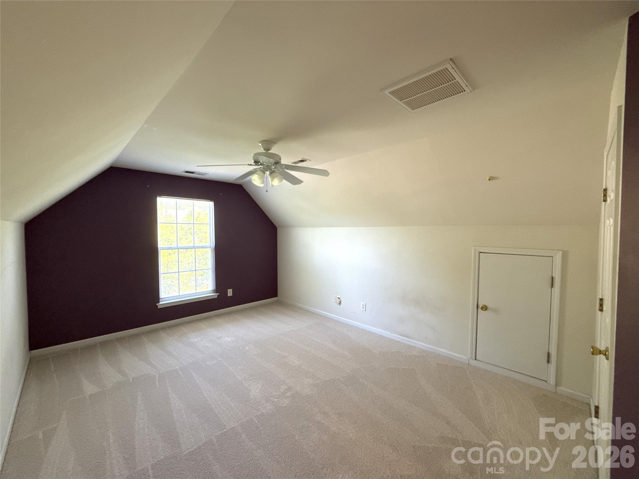 2140 Pineapple Court — Matthews