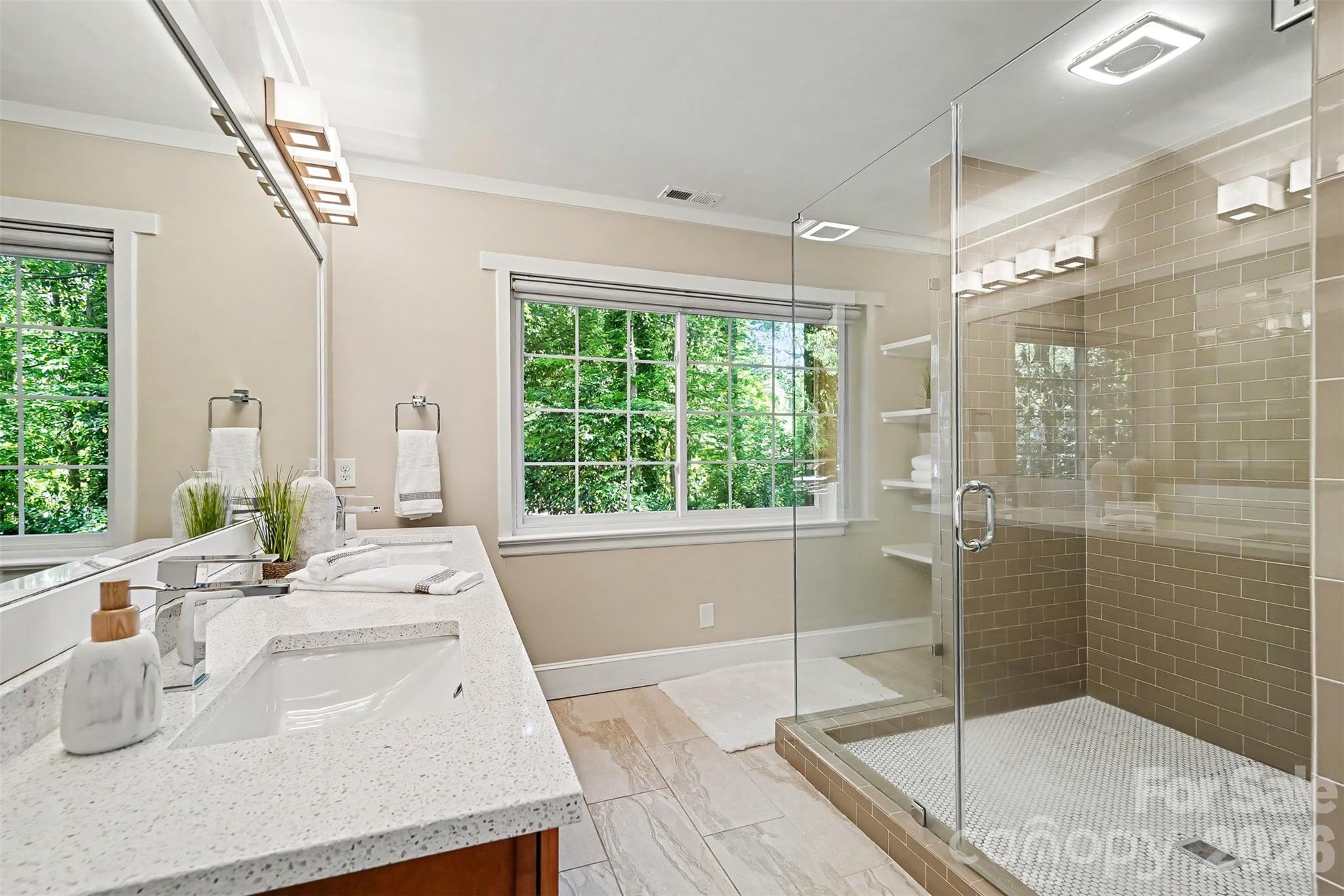 4400 Bellwood Lane — Charlotte