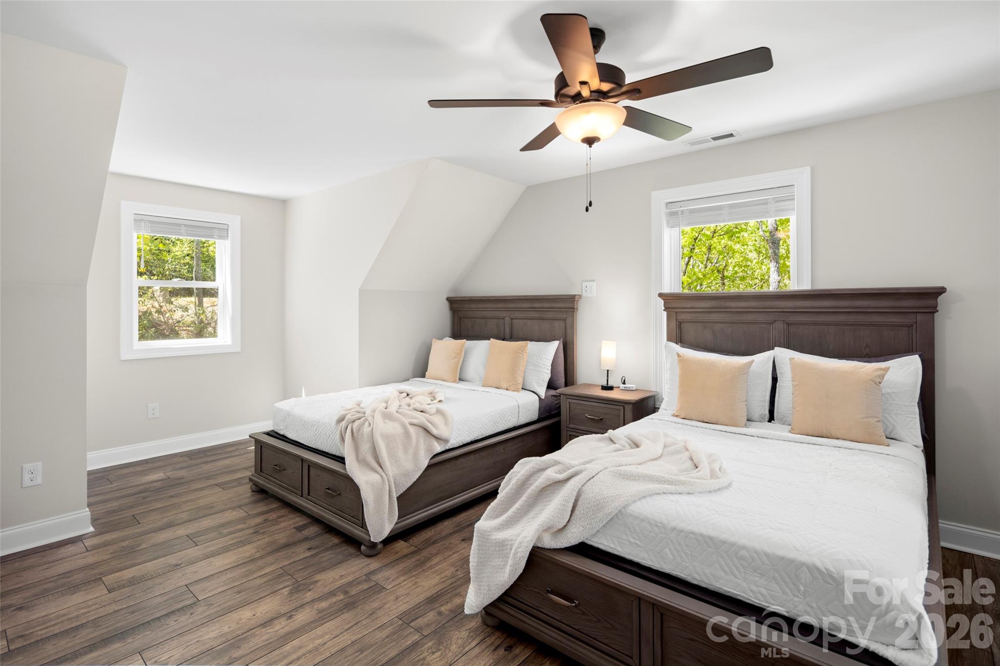 233 Arcadia Falls Way — Black Mountain
