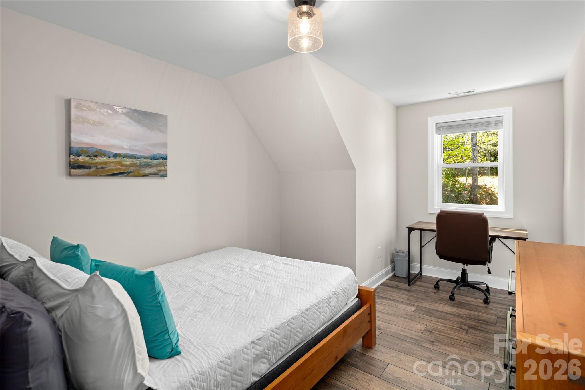 233 Arcadia Falls Way — Black Mountain