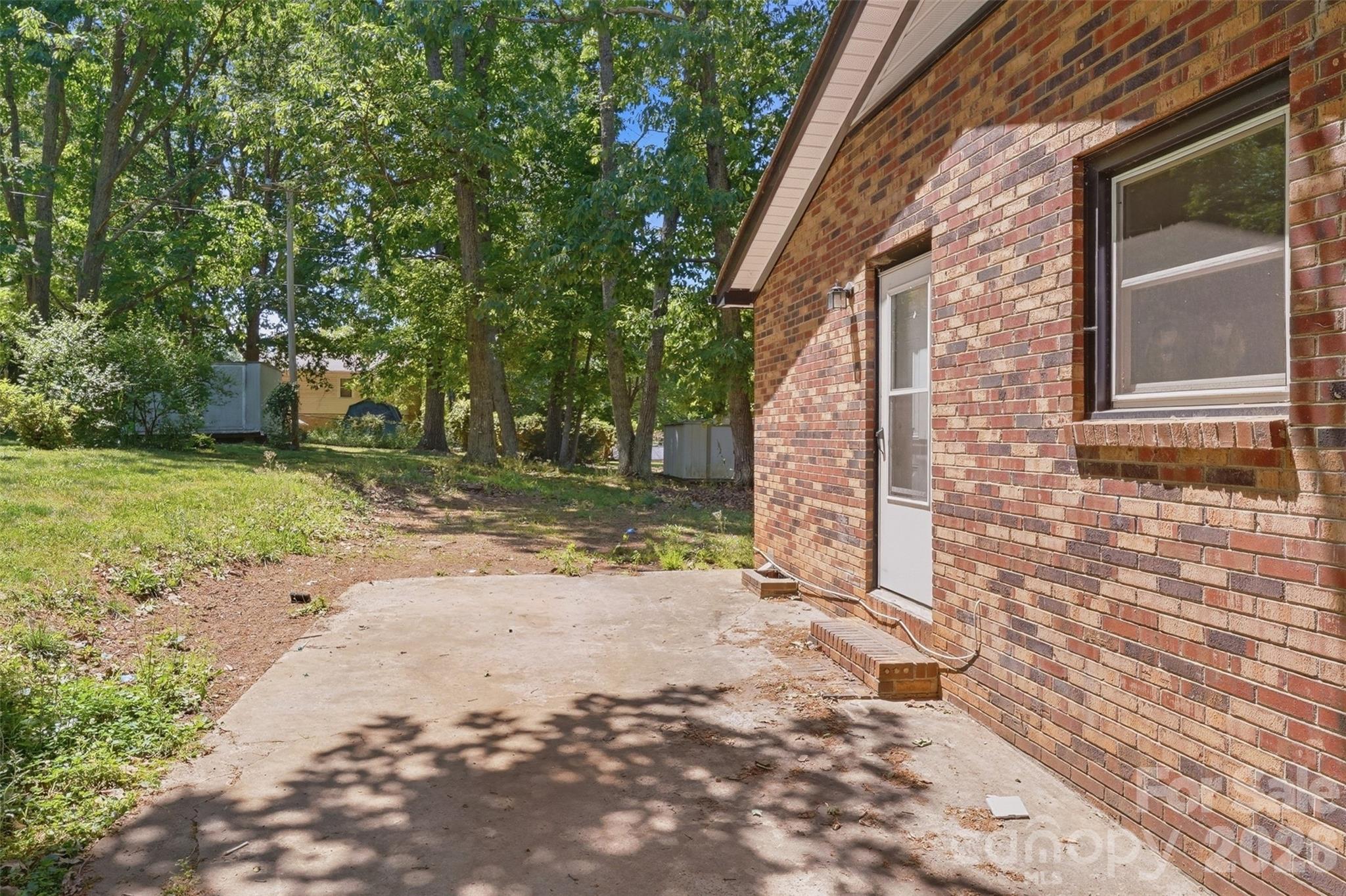 151 Redwood Lane — Gastonia