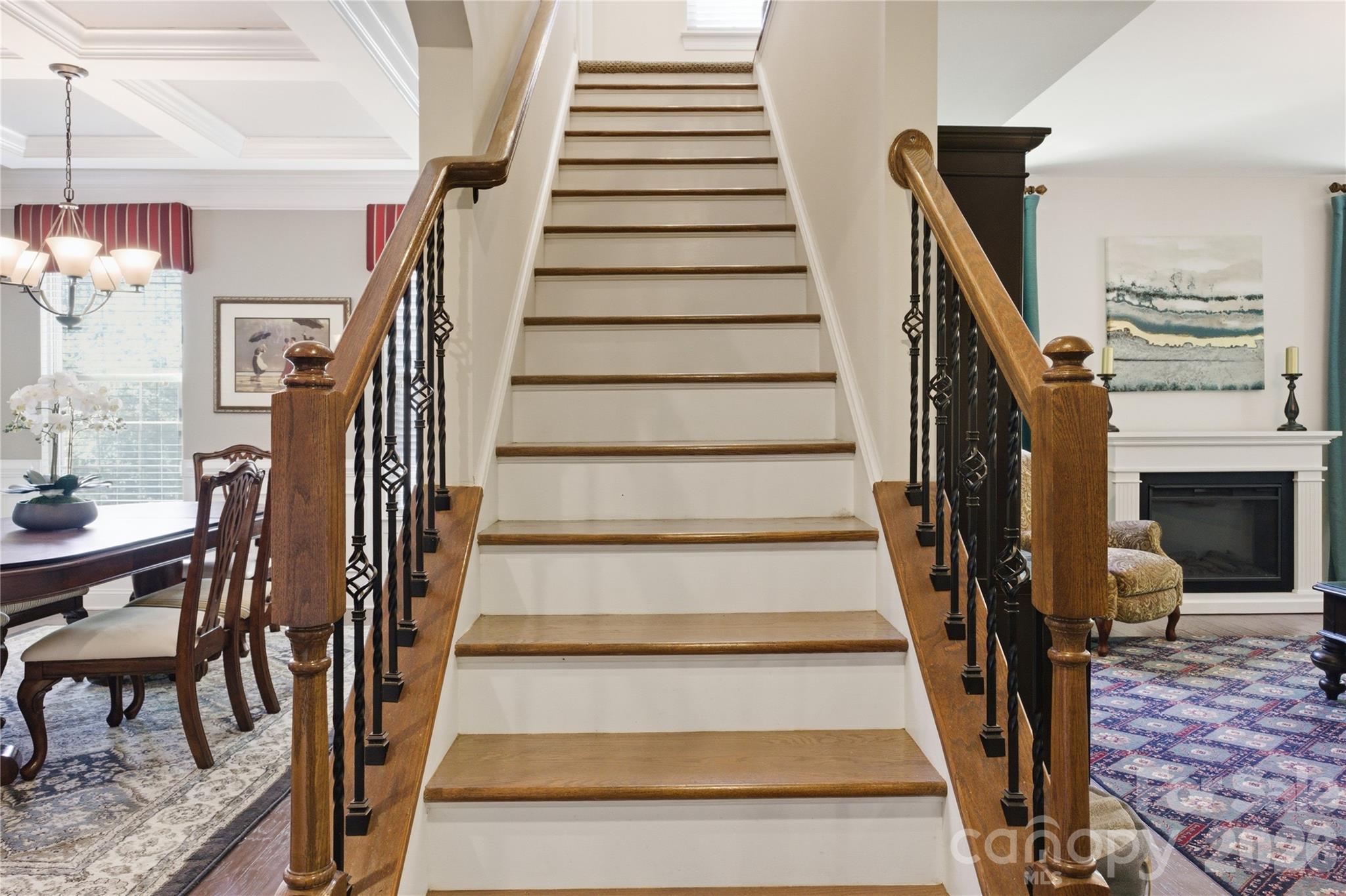 8306 Early Bird Way — Mint Hill