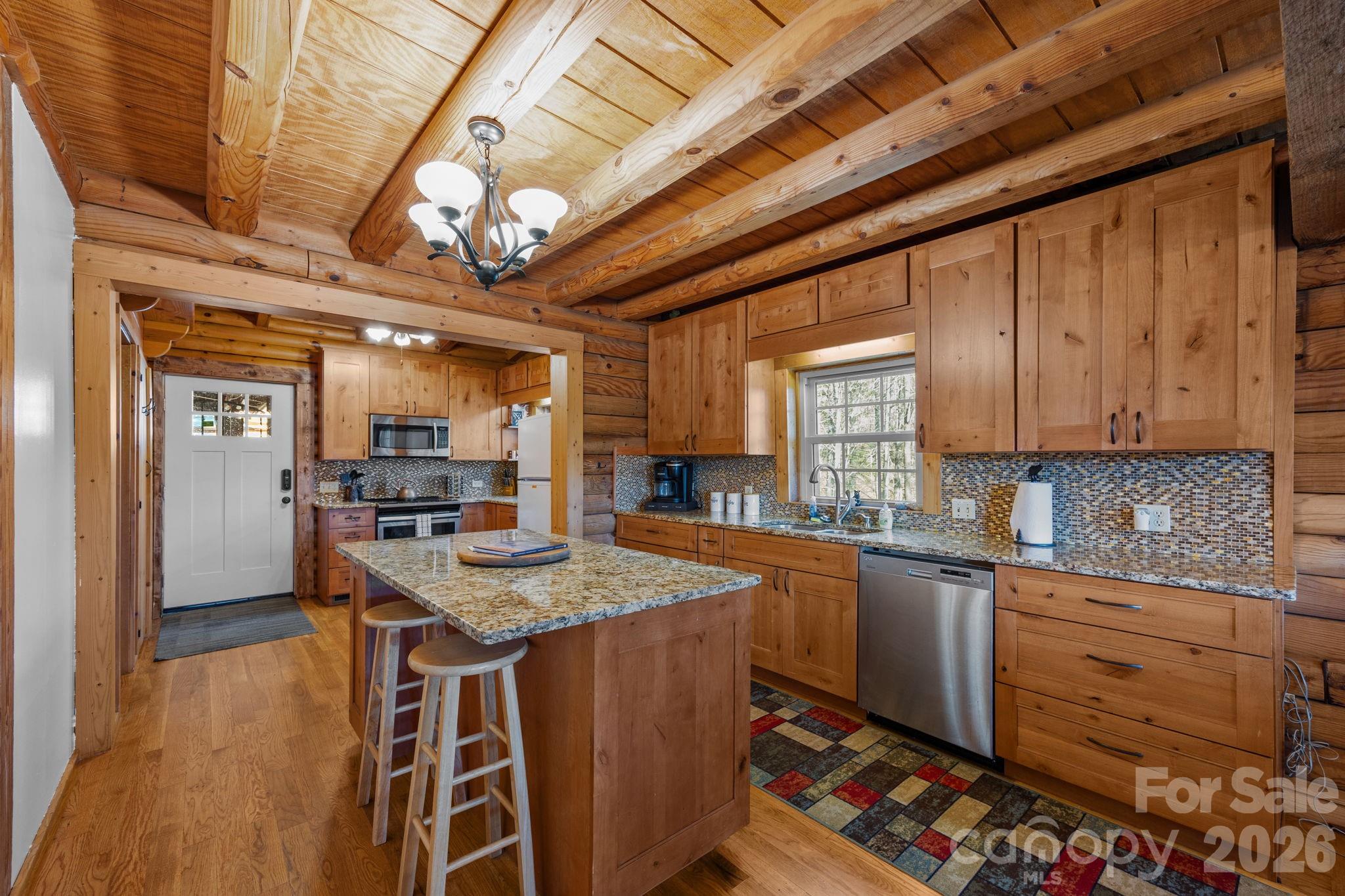 40 Chambers Drive — Weaverville