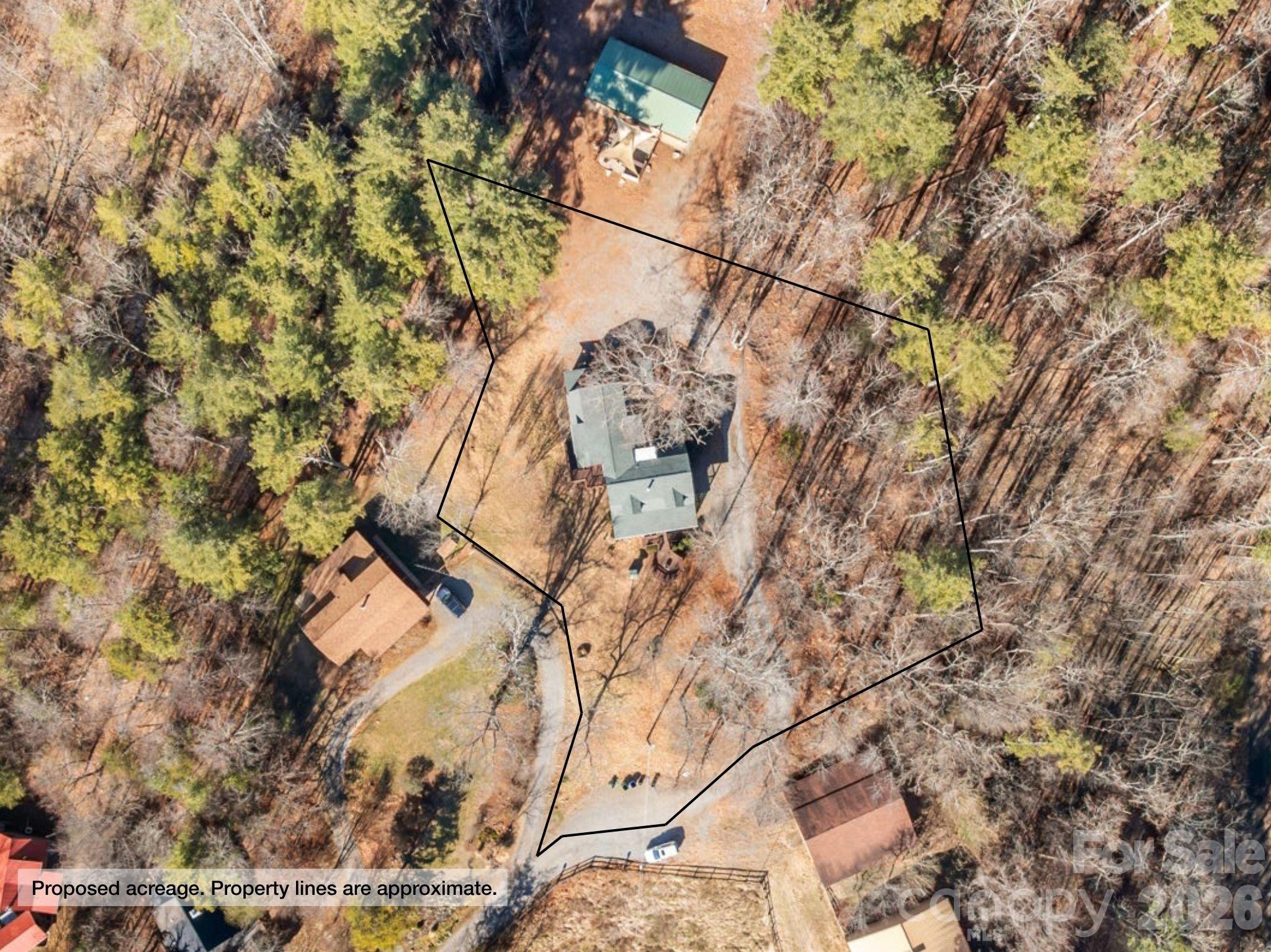 40 Chambers Drive — Weaverville