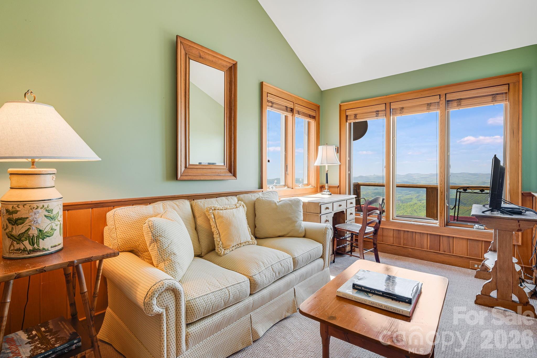 206 Twin Springs Road — Blowing Rock